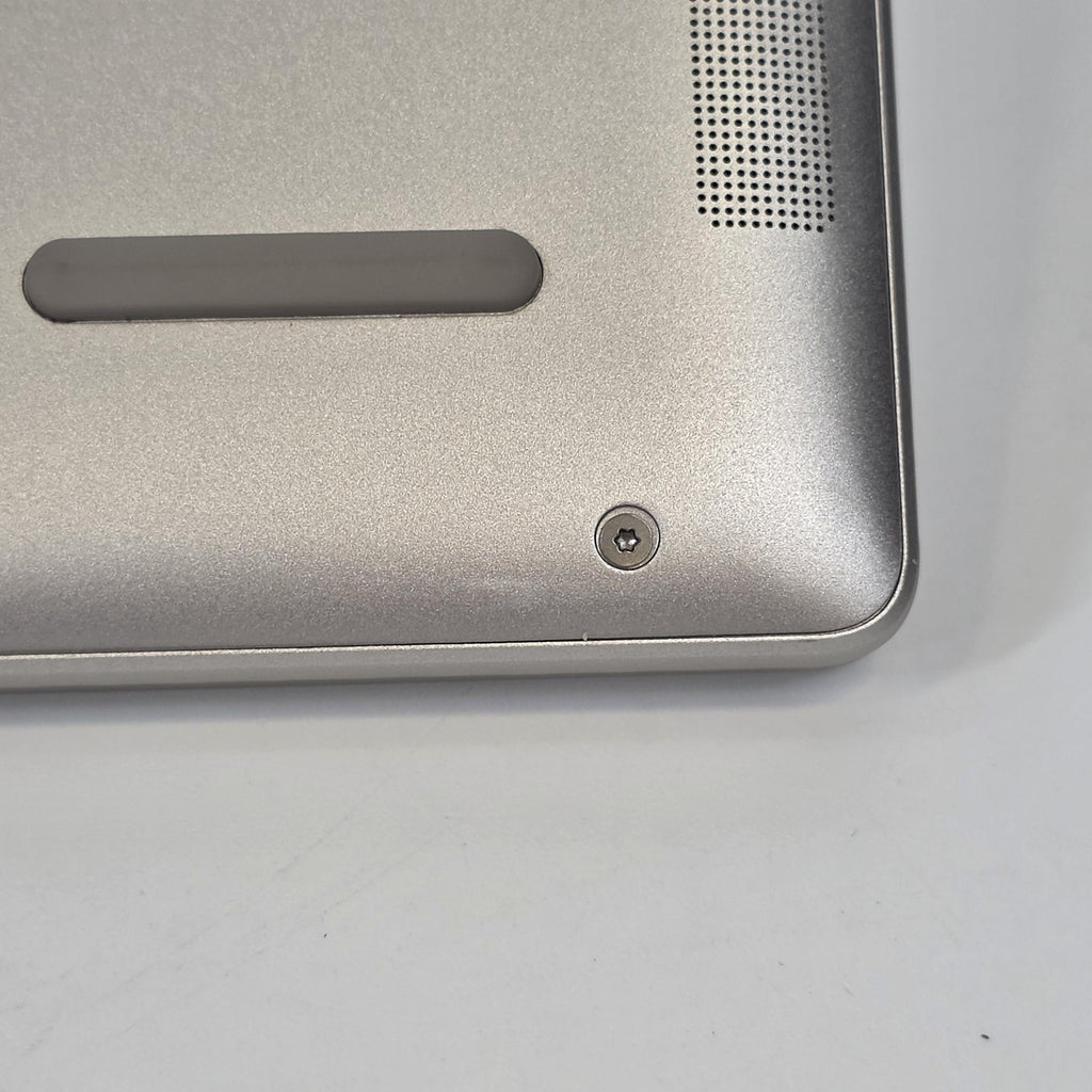 Lenovo Yoga 7 14 Silver 2.0 GHz AMD Ryzen AI 7 350 16GB RAM 1TB Solid State Drive