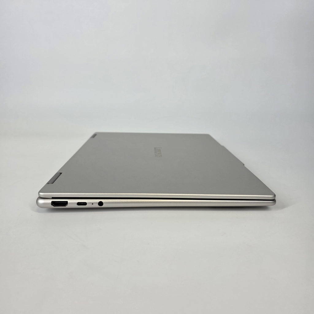 Lenovo Yoga 7 14 Silver 2.0 GHz AMD Ryzen AI 7 350 16GB RAM 1TB Solid State Drive