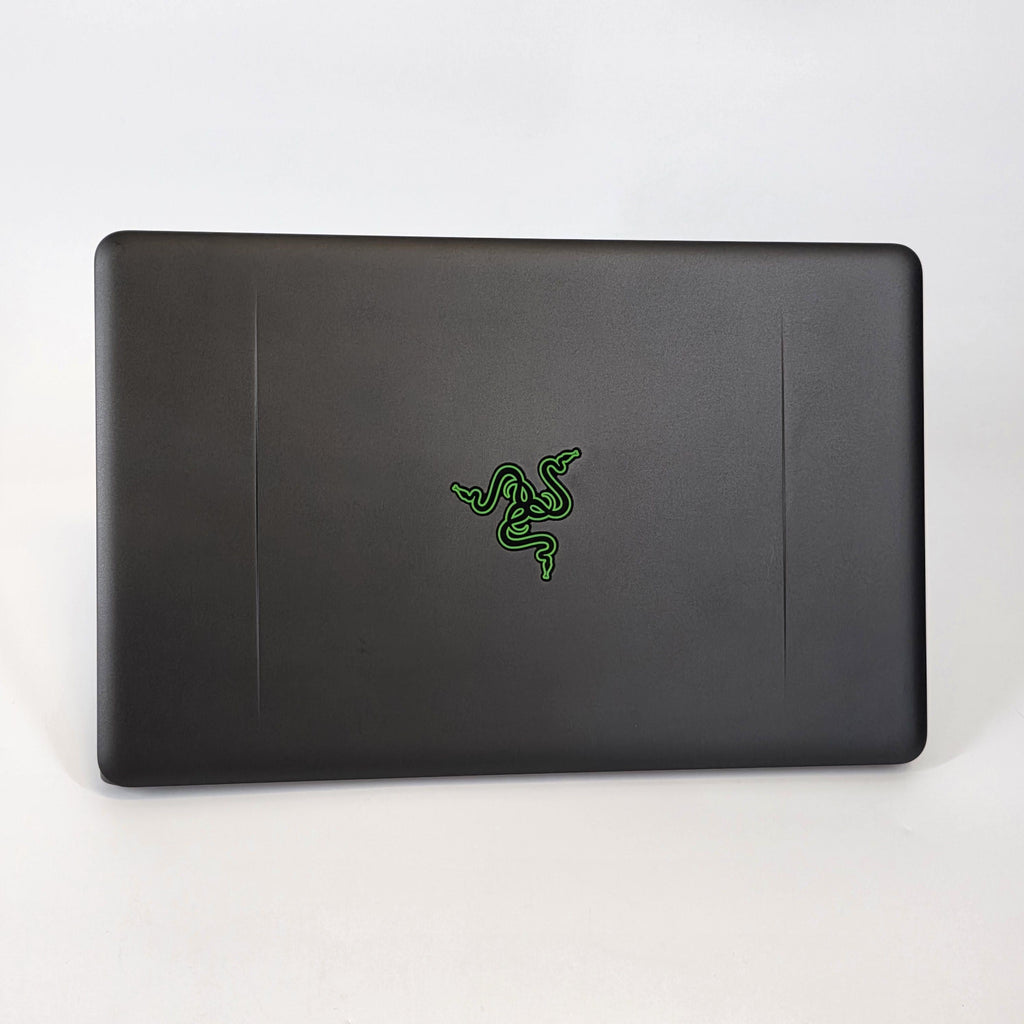 Razer Blade Stealth 13 2017 Black 1.8 GHz Intel Core i7 8th Gen. 16GB RAM 256GB Solid State Drive