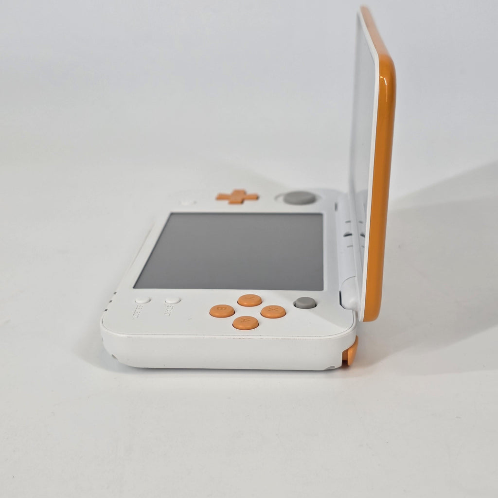 Nintendo New 2DS XL White + Orange White