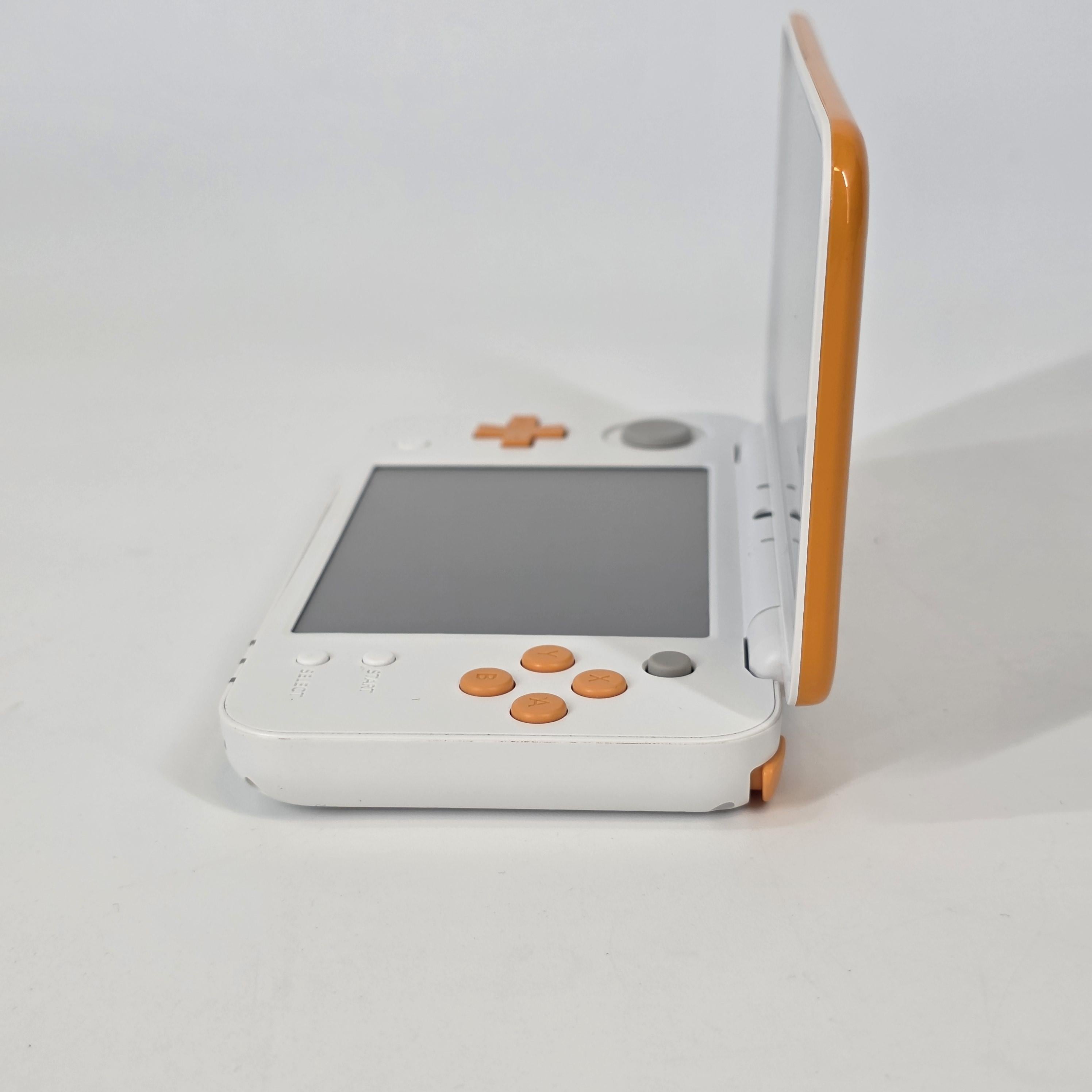 Nintendo New 2DS XL White + Orange White