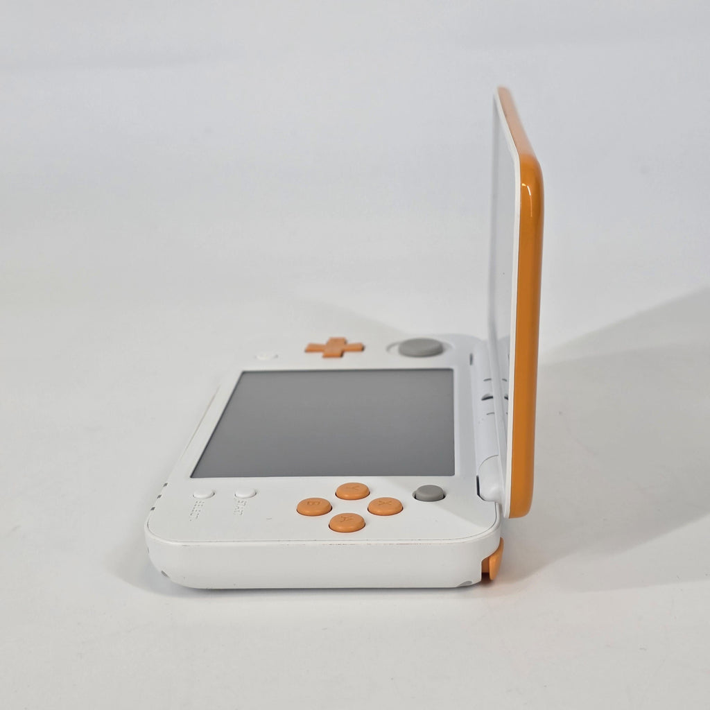 Nintendo New 2DS XL White + Orange White