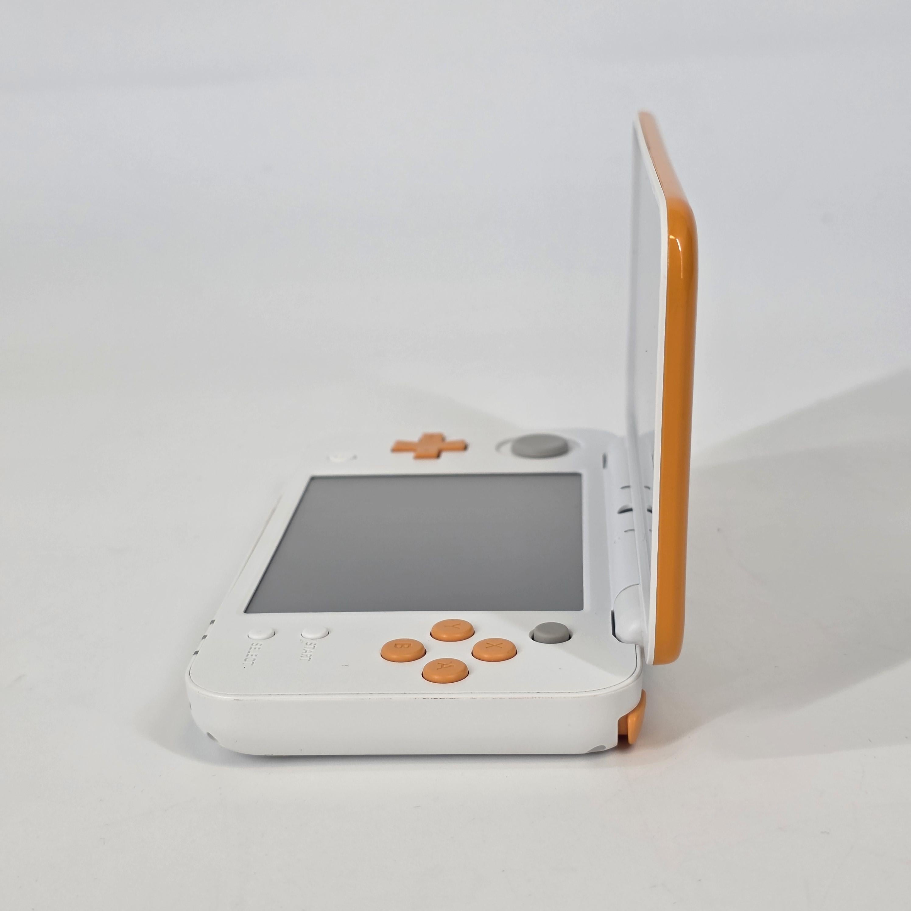 Nintendo New 2DS XL White + Orange White