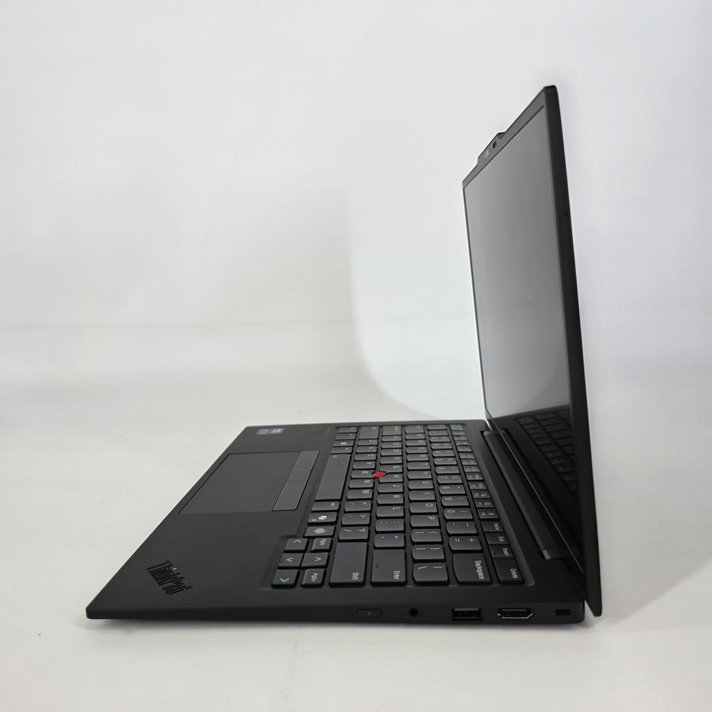 Lenovo ThinkPad X1 Carbon Gen 13 14 Black 1.5 GHz Intel Core Ultra 5 Series 2 16GB RAM 512GB Solid State Drive