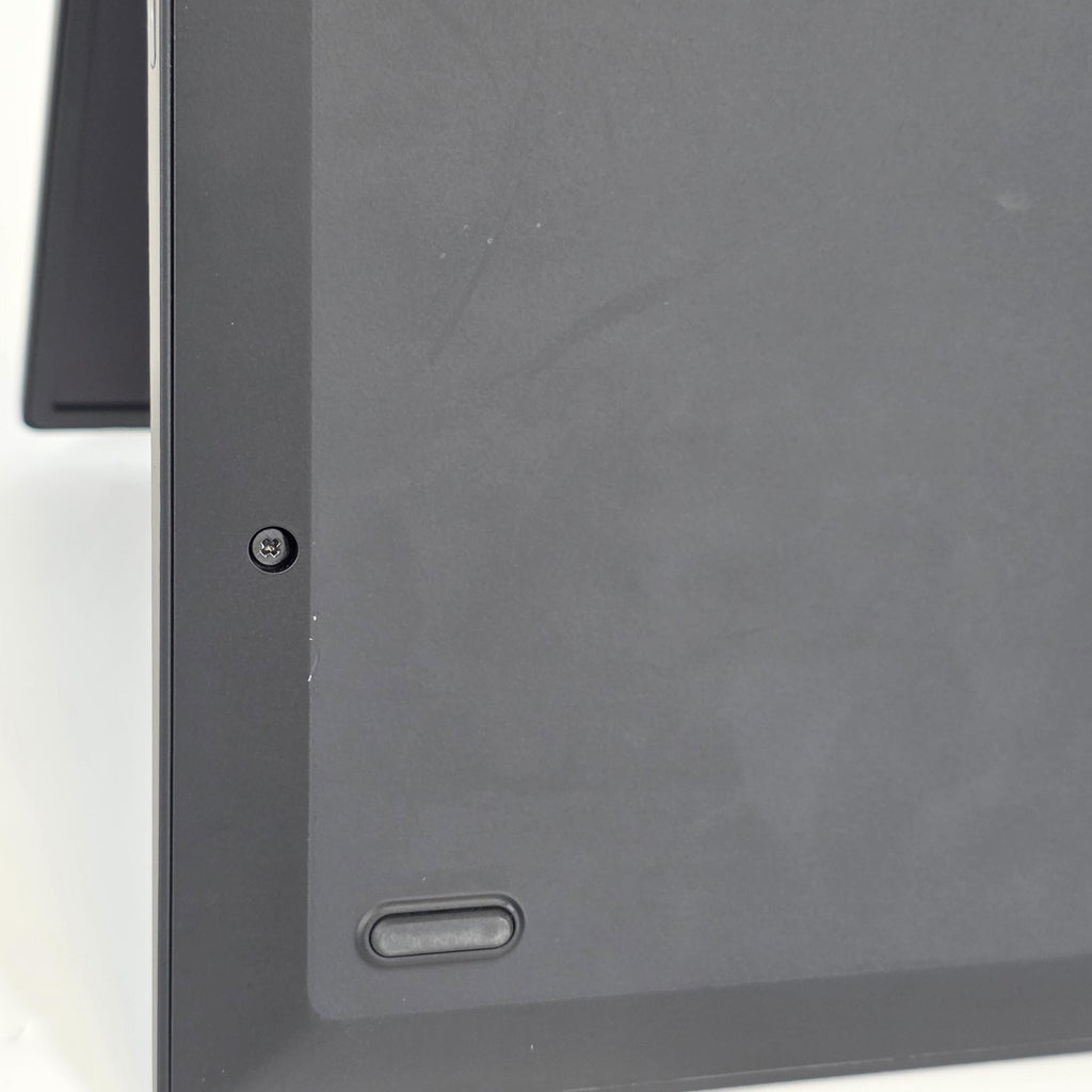 Lenovo ThinkPad X1 Carbon Gen 13 14 Black 1.5 GHz Intel Core Ultra 5 Series 2 16GB RAM 512GB Solid State Drive