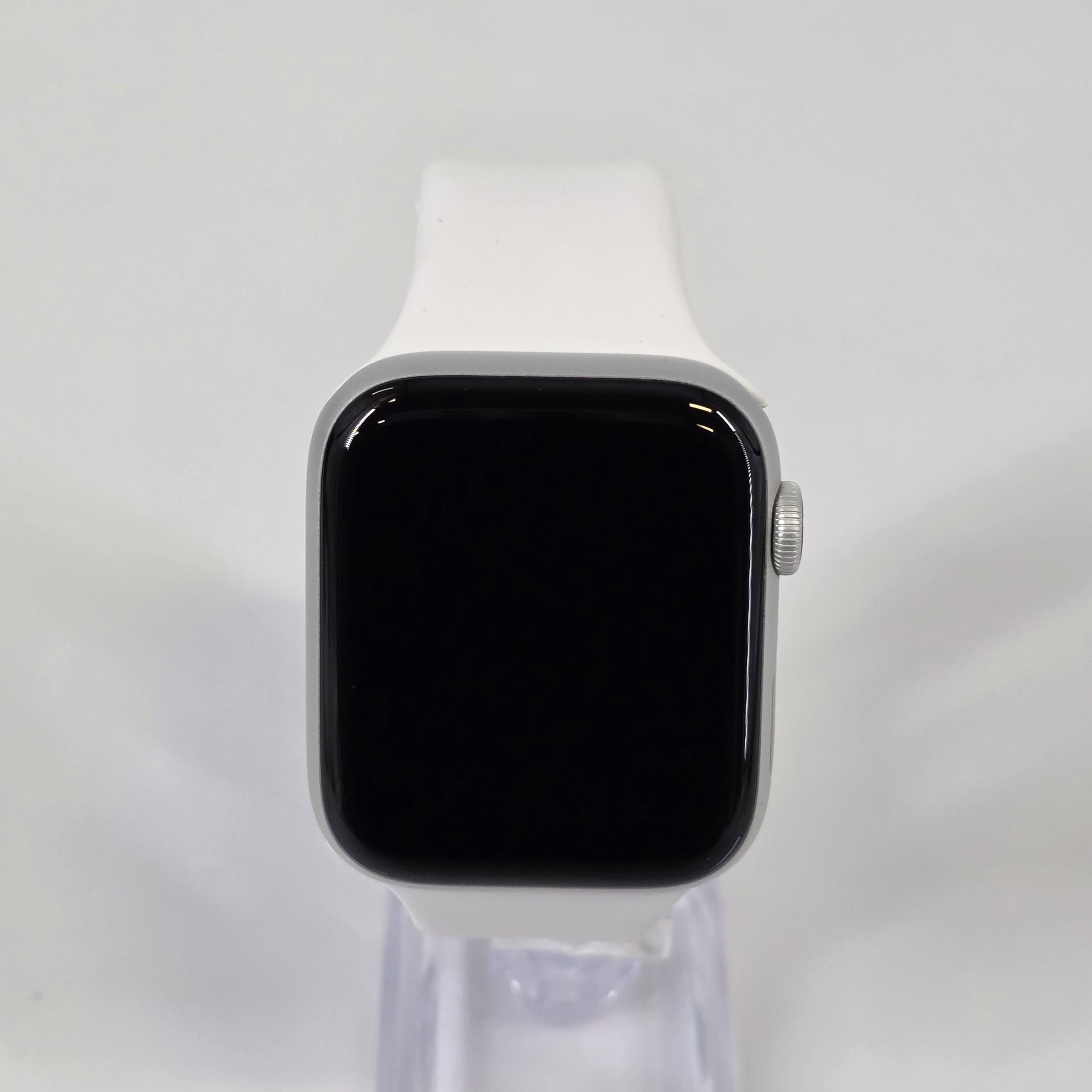 Apple Watch (Series 6) 44mm Silver Unlocked 32GB