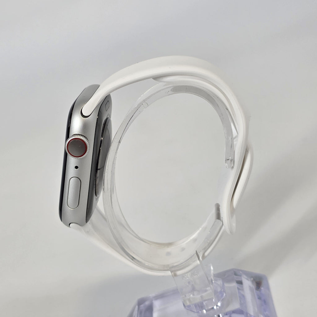Apple Watch (Series 6) 44mm Silver Unlocked 32GB