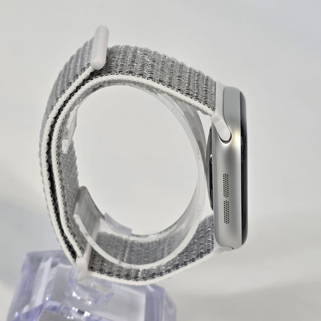 Apple Watch (Series 11) 42mm Silver Unlocked 64GB