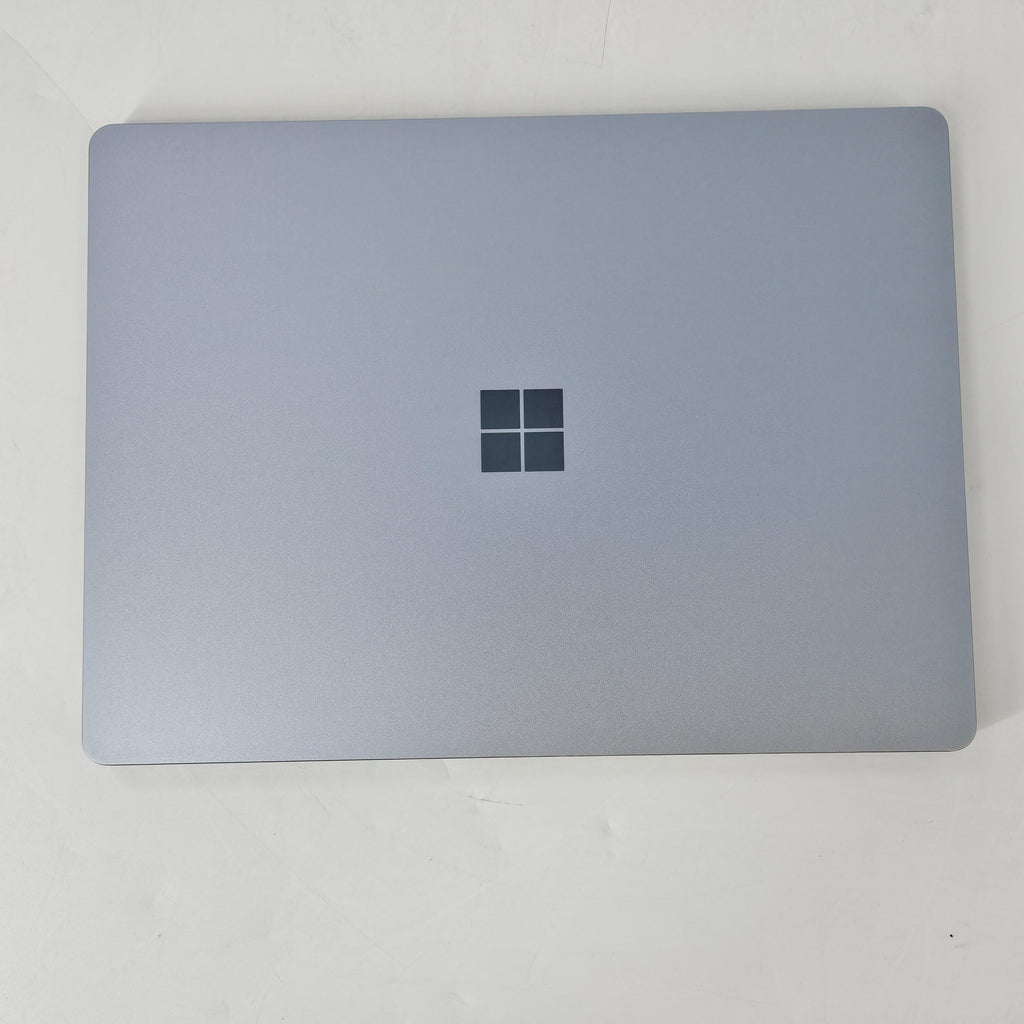 Microsoft Surface Laptop Go 3 12.4 Blue 2.5 GHz Intel Core i5 12th Gen. 8GB RAM 256GB Solid State Drive