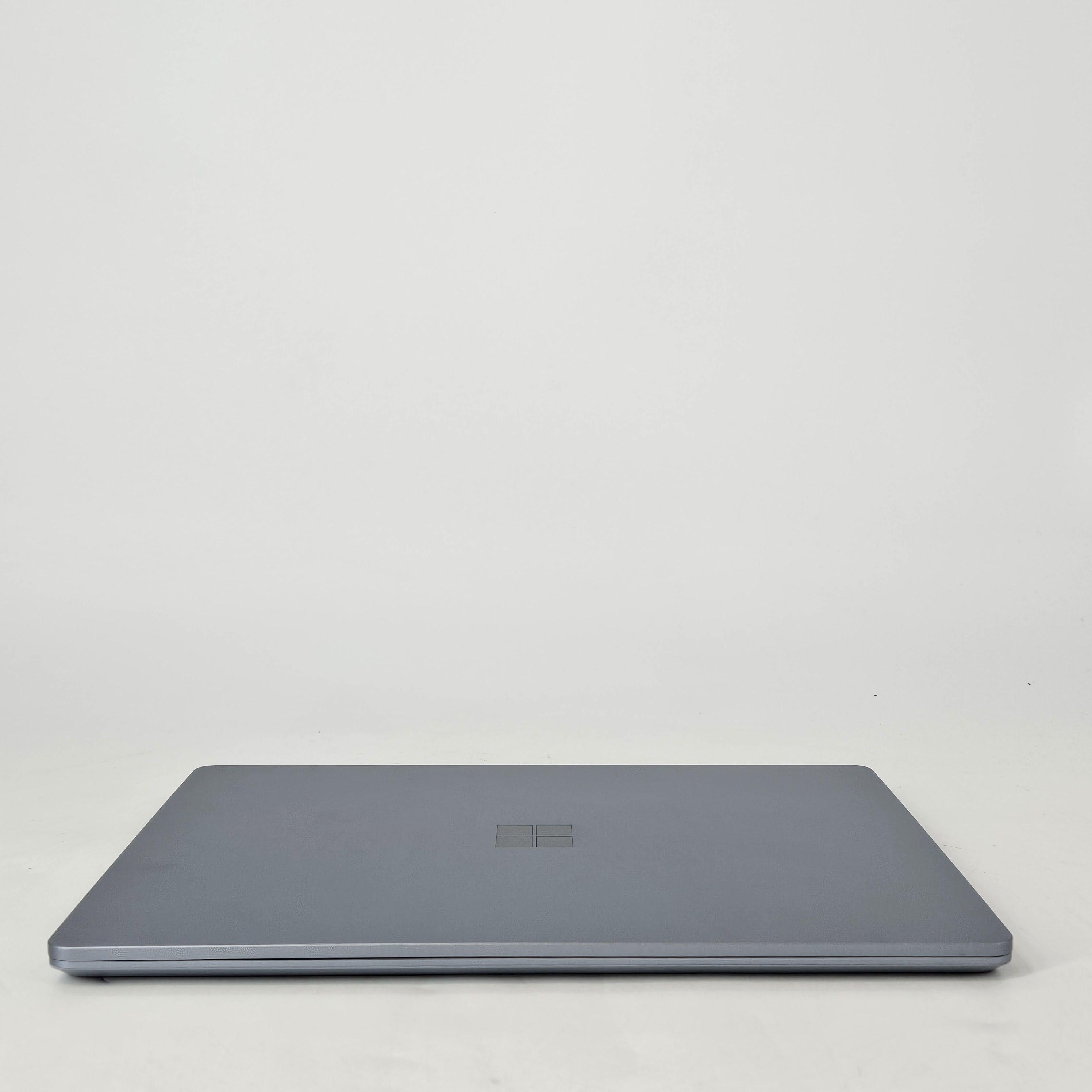 Microsoft Surface Laptop Go 3 12.4 Blue 2.5 GHz Intel Core i5 12th Gen. 8GB RAM 256GB Solid State Drive