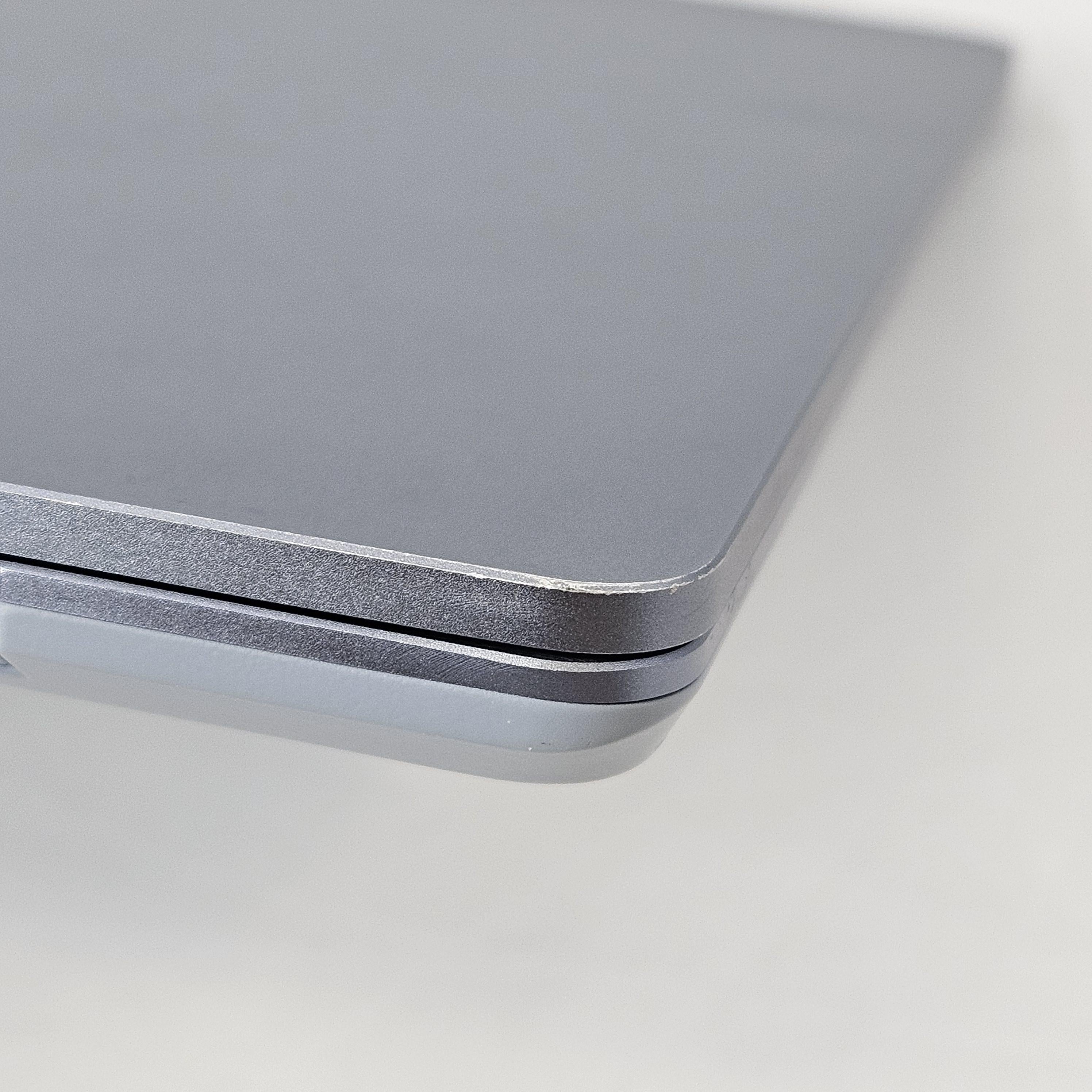 Microsoft Surface Laptop Go 3 12.4 Blue 2.5 GHz Intel Core i5 12th Gen. 8GB RAM 256GB Solid State Drive