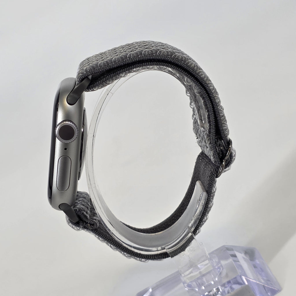 Apple Watch (Series 11) 42mm Space Gray WiFi 64GB