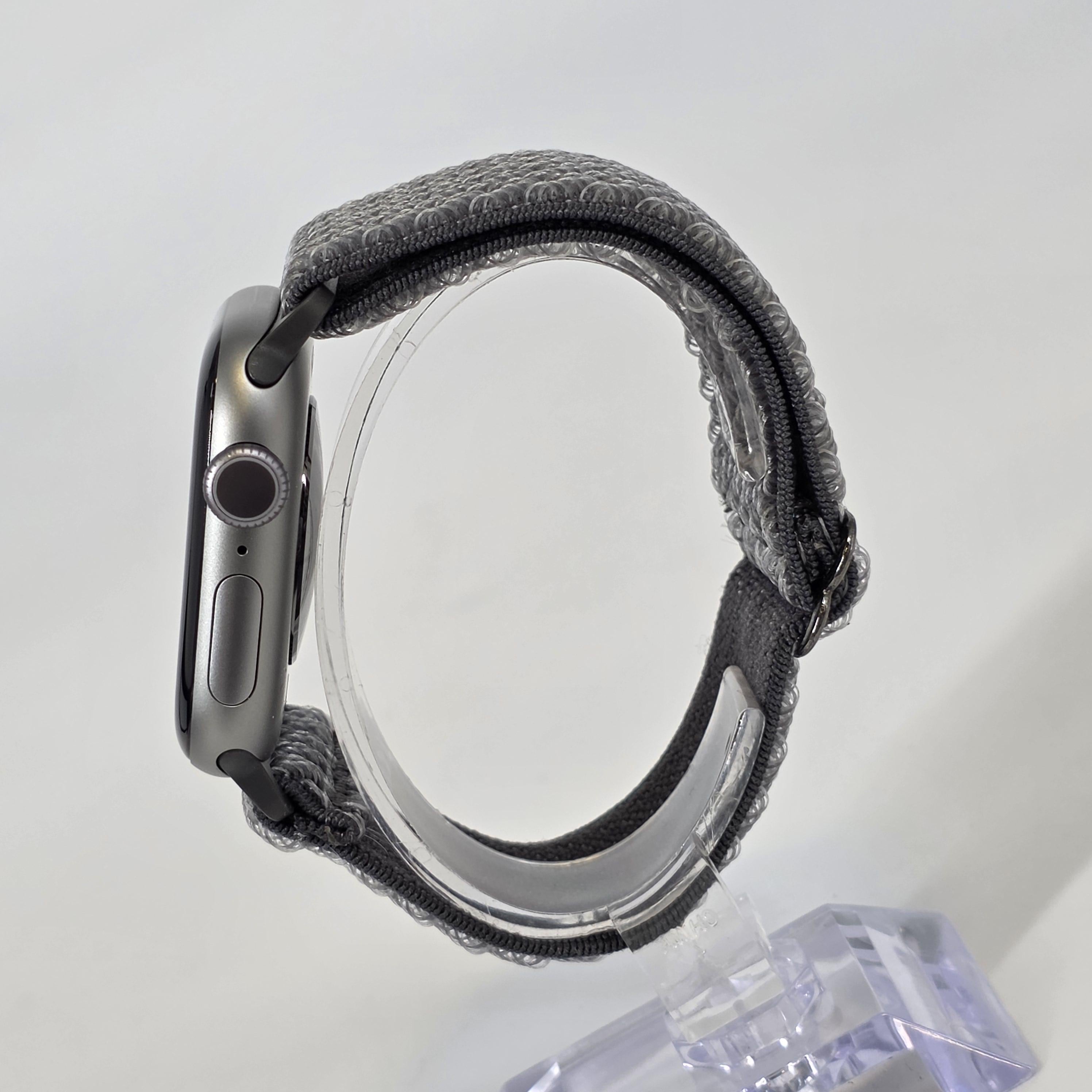 Apple Watch (Series 11) 42mm Space Gray WiFi 64GB