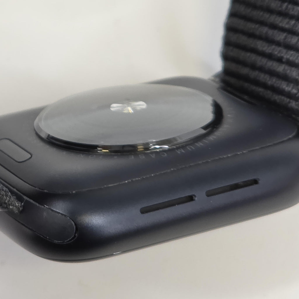 Apple Watch SE 3 40mm Midnight WiFi 64GB