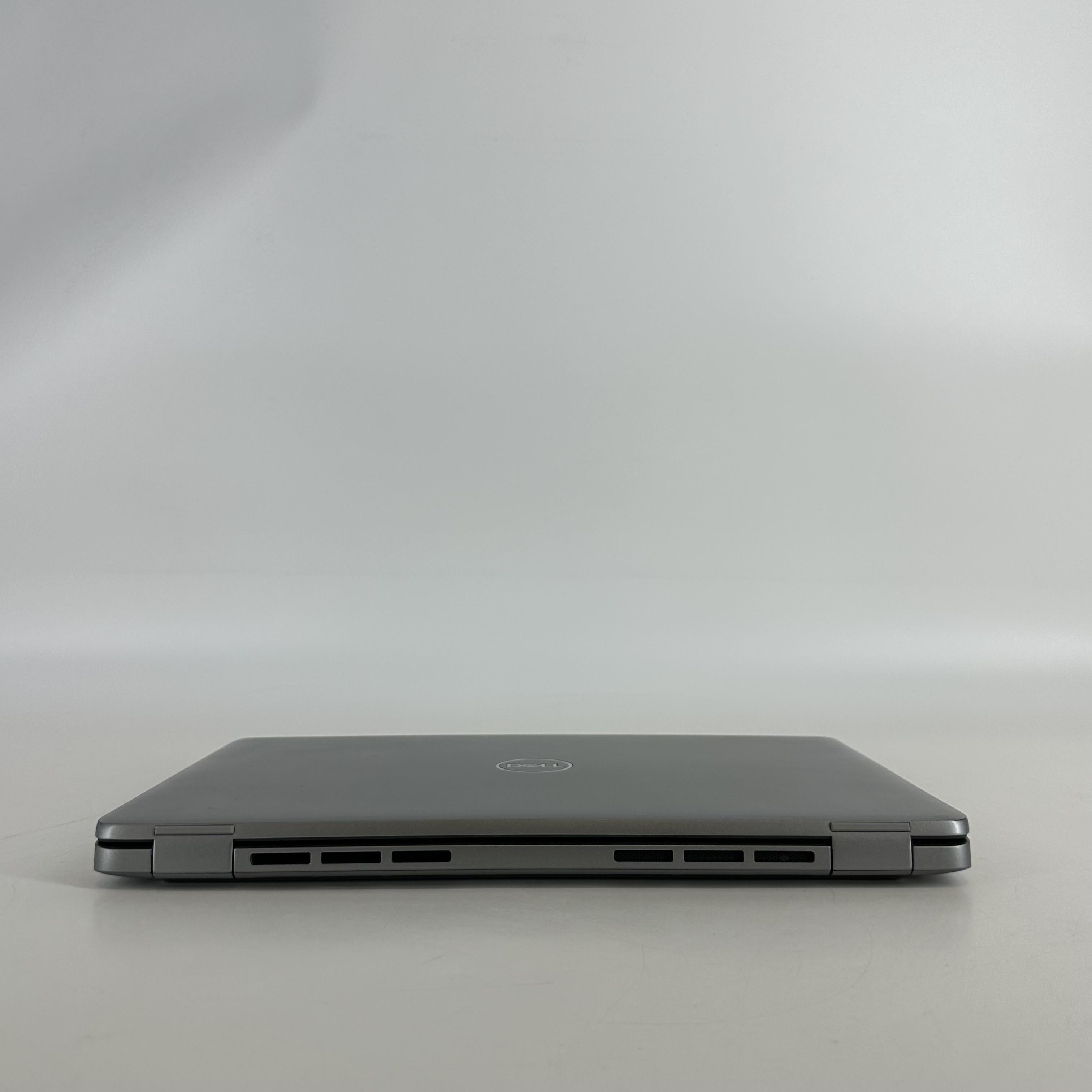 Dell Latitude 5450 14 Gray 1.7 GHz Intel Core Ultra 7 32GB RAM 512GB Solid State Drive