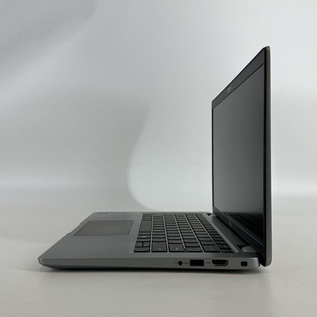 Dell Latitude 5450 14 Gray 1.7 GHz Intel Core Ultra 7 32GB RAM 512GB Solid State Drive