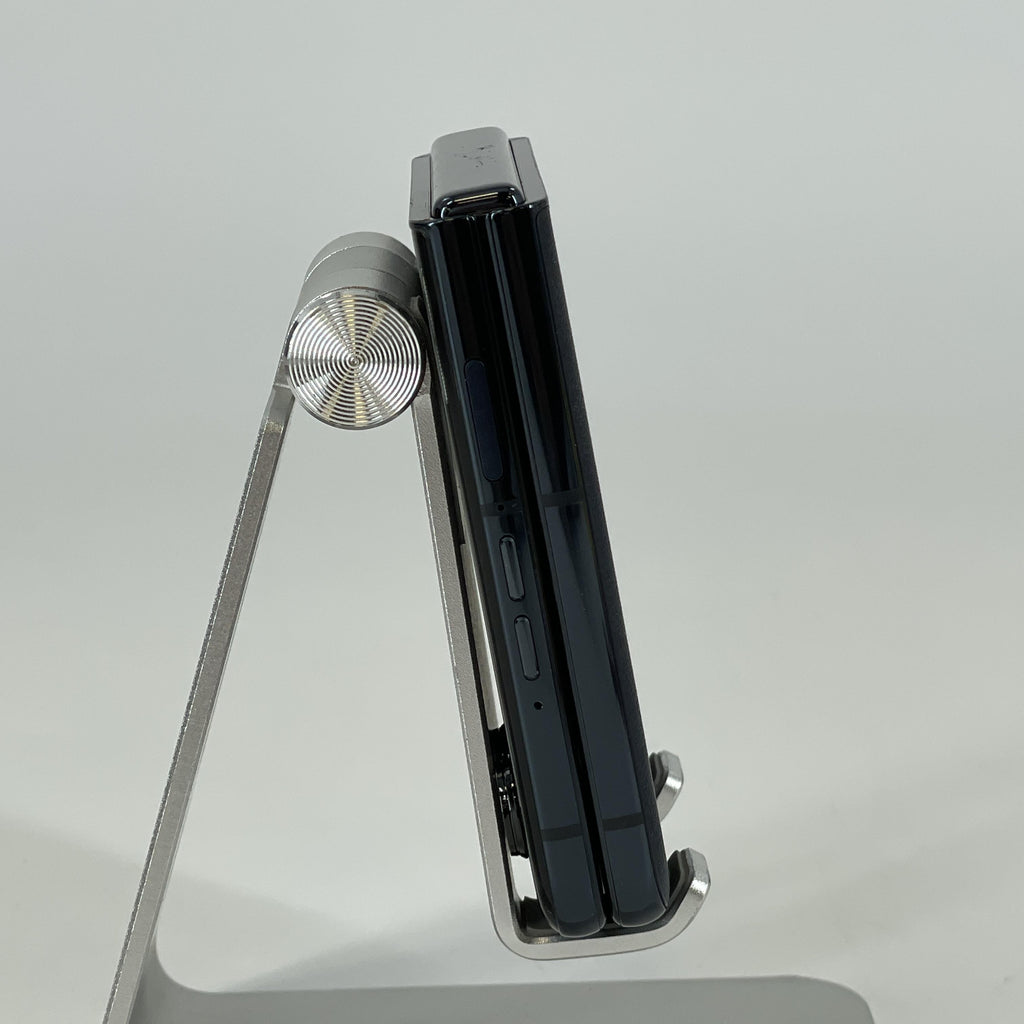 Motorola Razr Plus (2025) 256GB Blue (ATT)