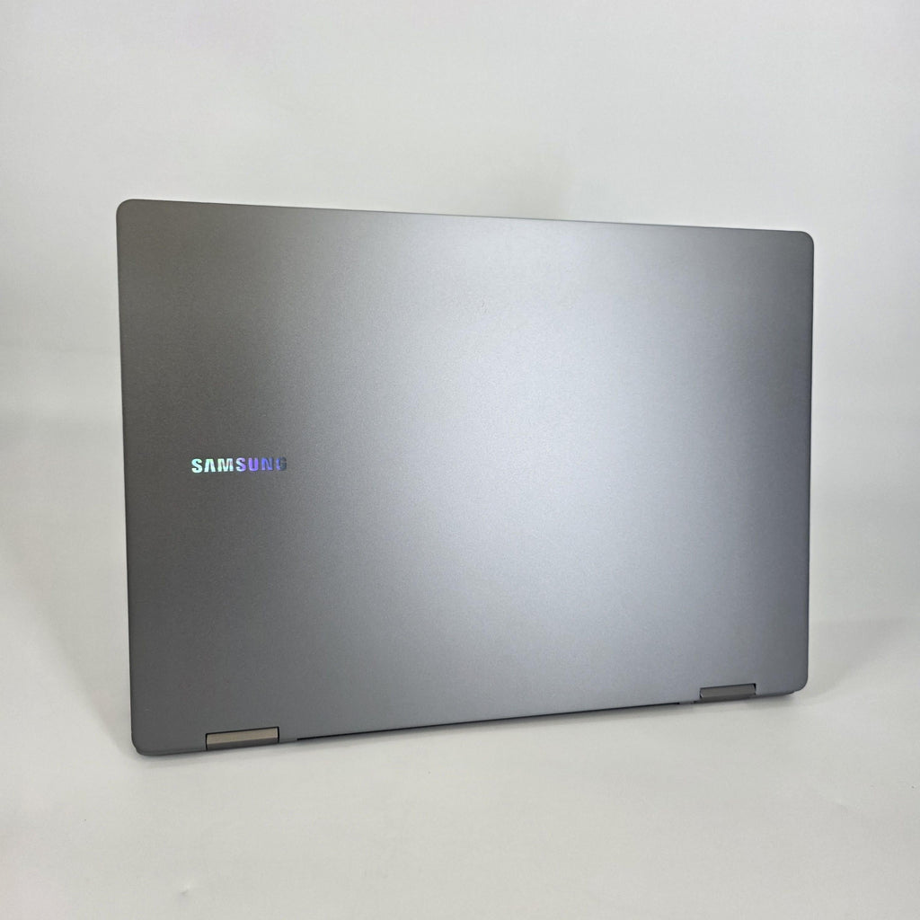 Samsung Galaxy Book5 Pro 360 16 Silver 2.2 GHz Intel Core Ultra 7 Series 2 16GB RAM 1TB Solid State Drive