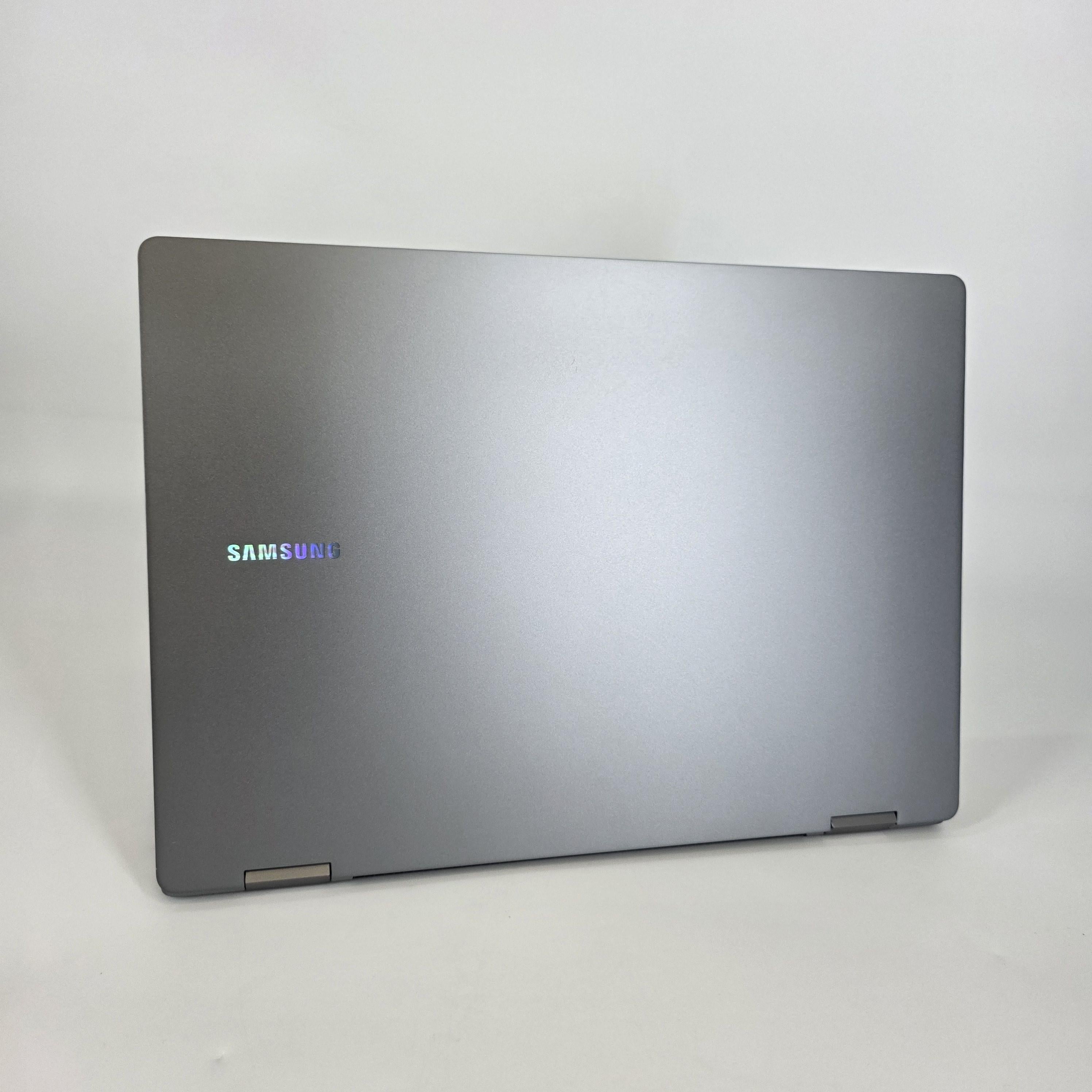 Samsung Galaxy Book5 Pro 360 16 Silver 2.2 GHz Intel Core Ultra 7 Series 2 16GB RAM 1TB Solid State Drive