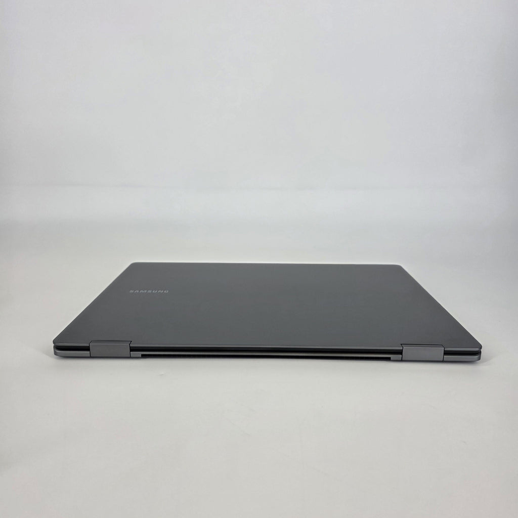 Samsung Galaxy Book5 Pro 360 16 Silver 2.2 GHz Intel Core Ultra 7 Series 2 16GB RAM 1TB Solid State Drive