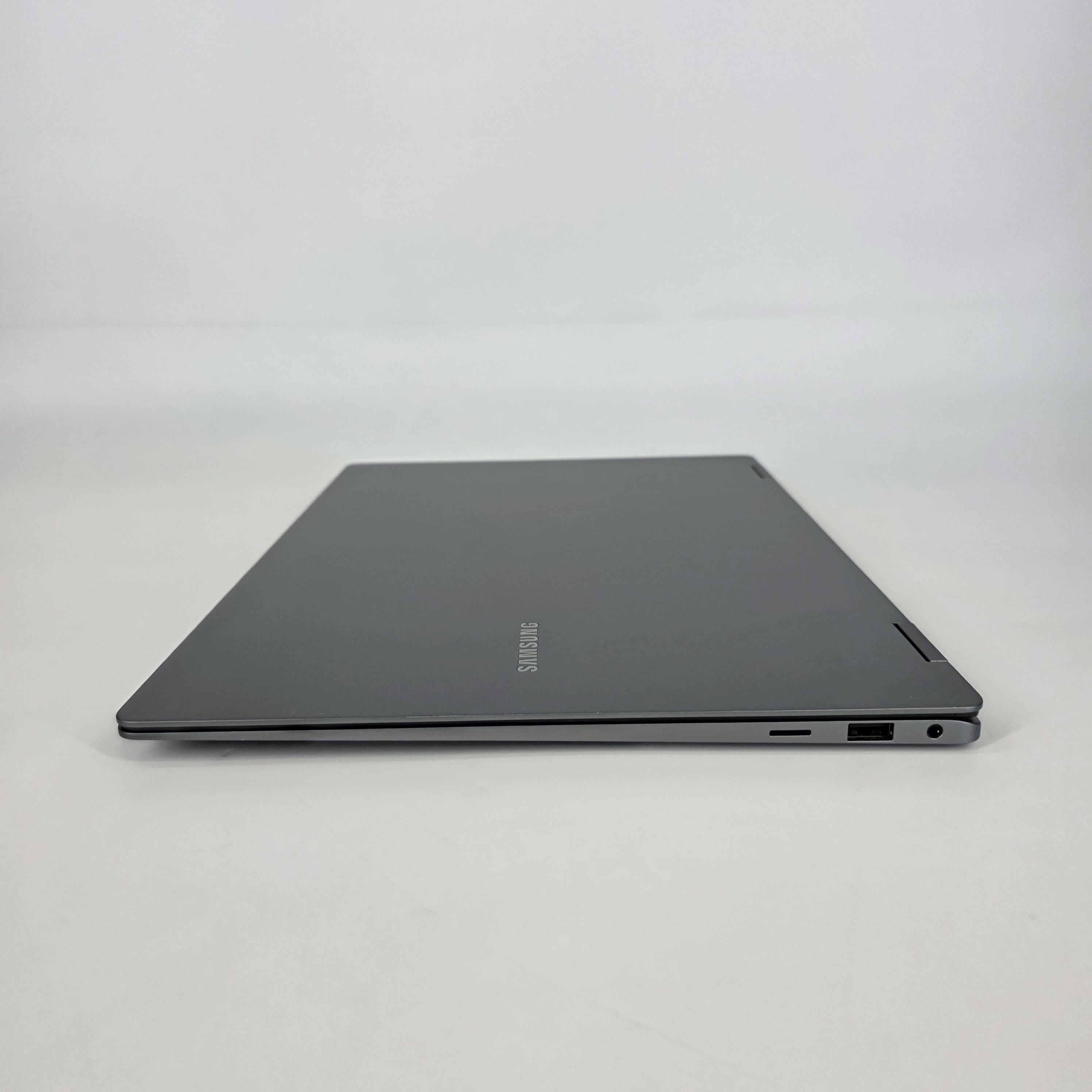 Samsung Galaxy Book5 Pro 360 16 Silver 2.2 GHz Intel Core Ultra 7 Series 2 16GB RAM 1TB Solid State Drive