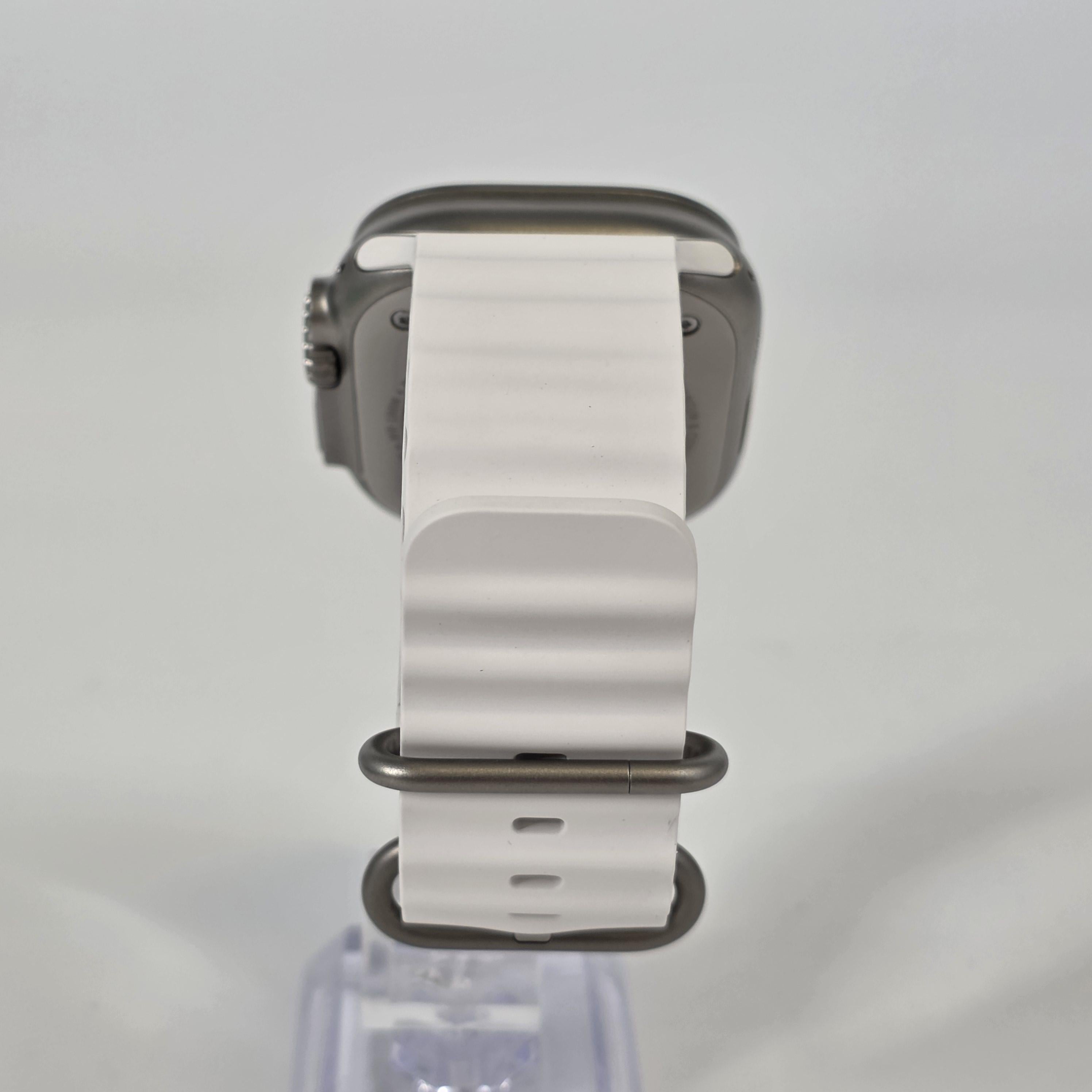Apple Watch (Ultra) 49mm Titanium Unlocked 32GB