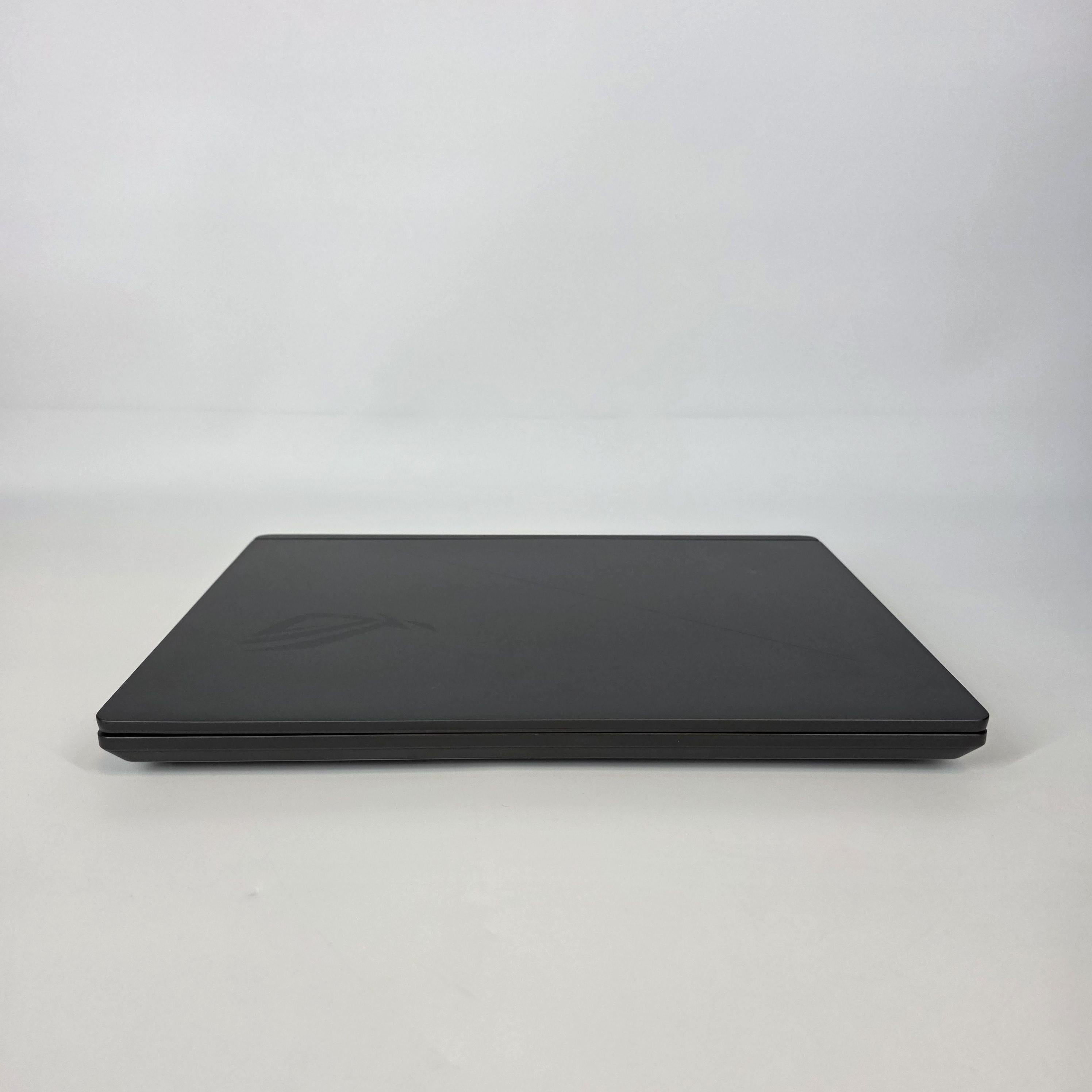 Asus ROG Strix G16 G615 16 Black 2.7 GHz Intel Core Ultra 9 Series 2 32GB RAM 1TB Solid State Drive NVIDIA GeForce RTX 5080 16 GB