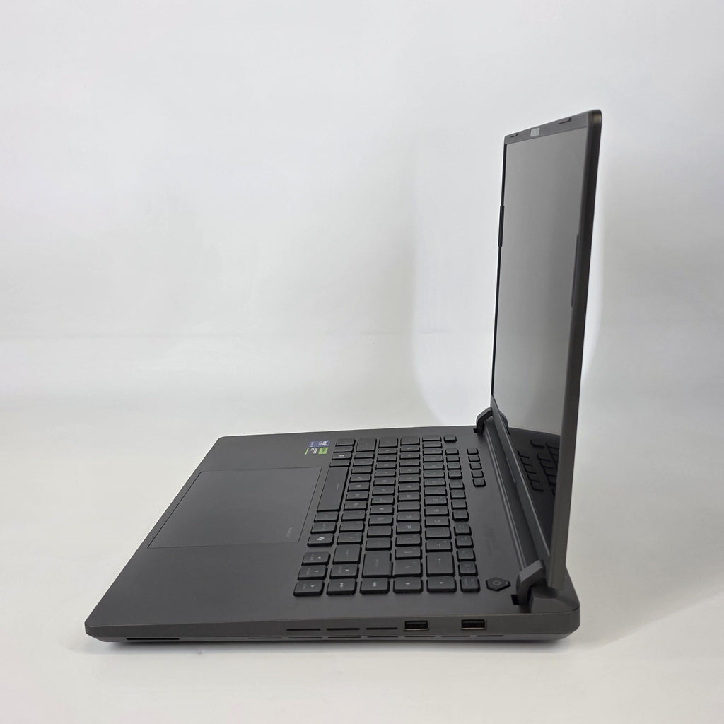 Asus ROG Strix G16 G615 16 Black 2.7 GHz Intel Core Ultra 9 Series 2 32GB RAM 1TB Solid State Drive NVIDIA GeForce RTX 5080 16 GB