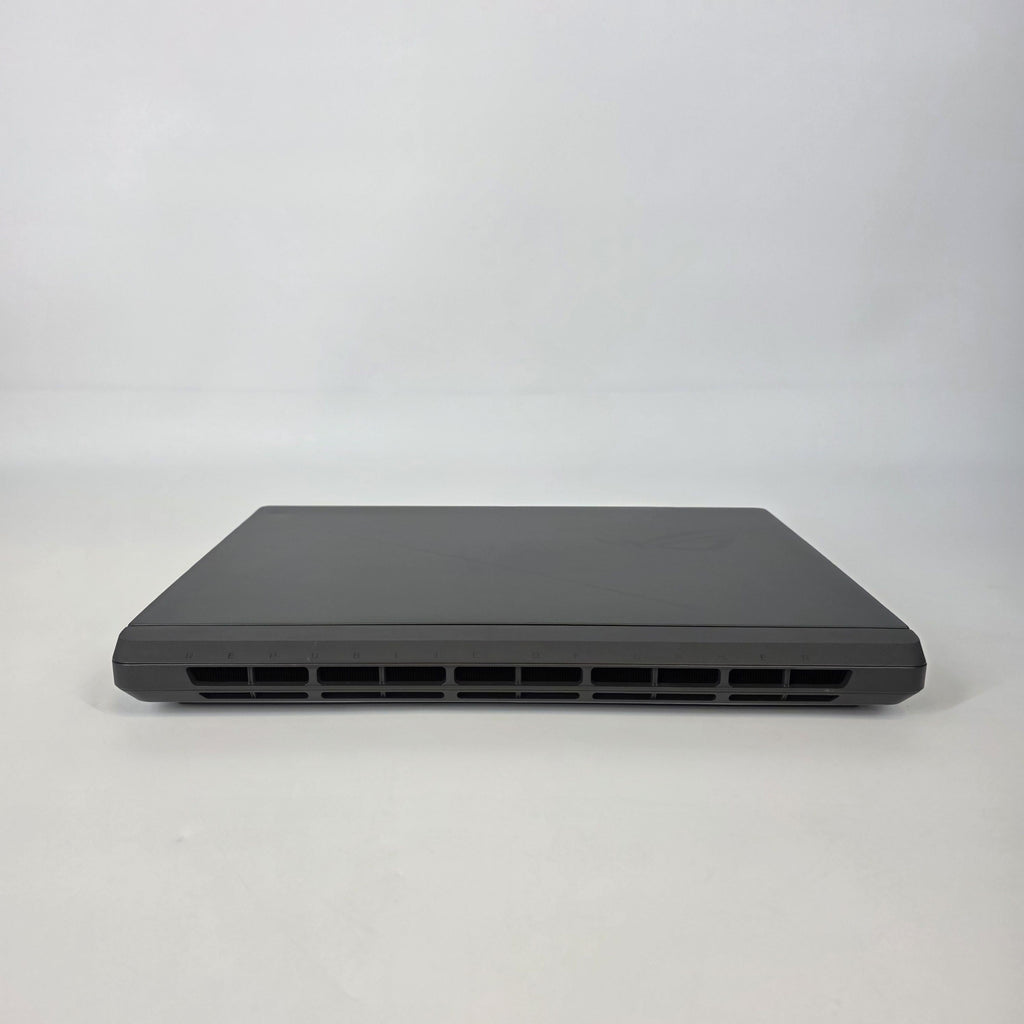 Asus ROG Strix G16 G615 16 Black 2.7 GHz Intel Core Ultra 9 Series 2 32GB RAM 1TB Solid State Drive NVIDIA GeForce RTX 5080 16 GB