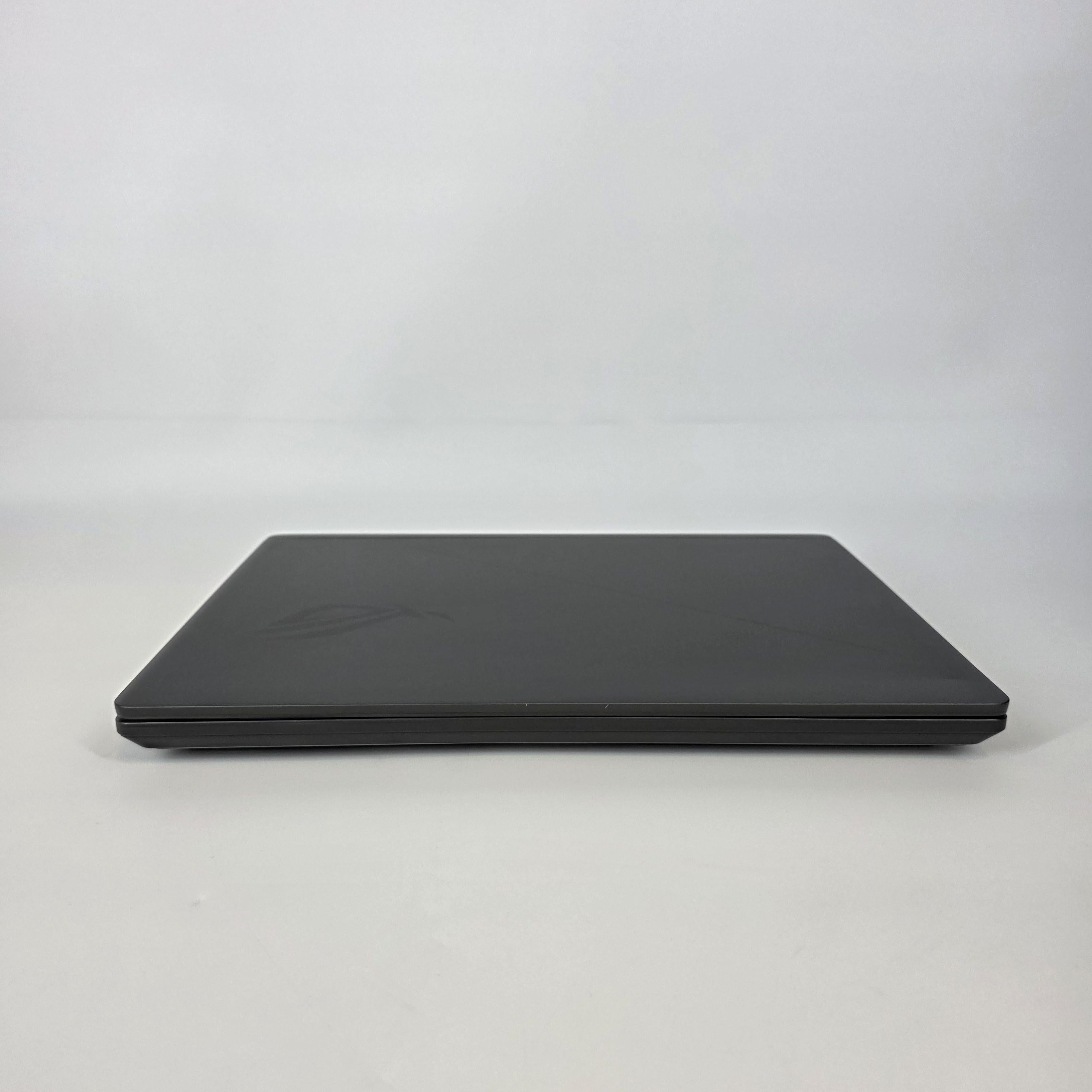 Asus ROG Strix G16 G615 16 Black 2.7 GHz Intel Core Ultra 9 Series 2 32GB RAM 1TB Solid State Drive NVIDIA GeForce RTX 5080 16 GB