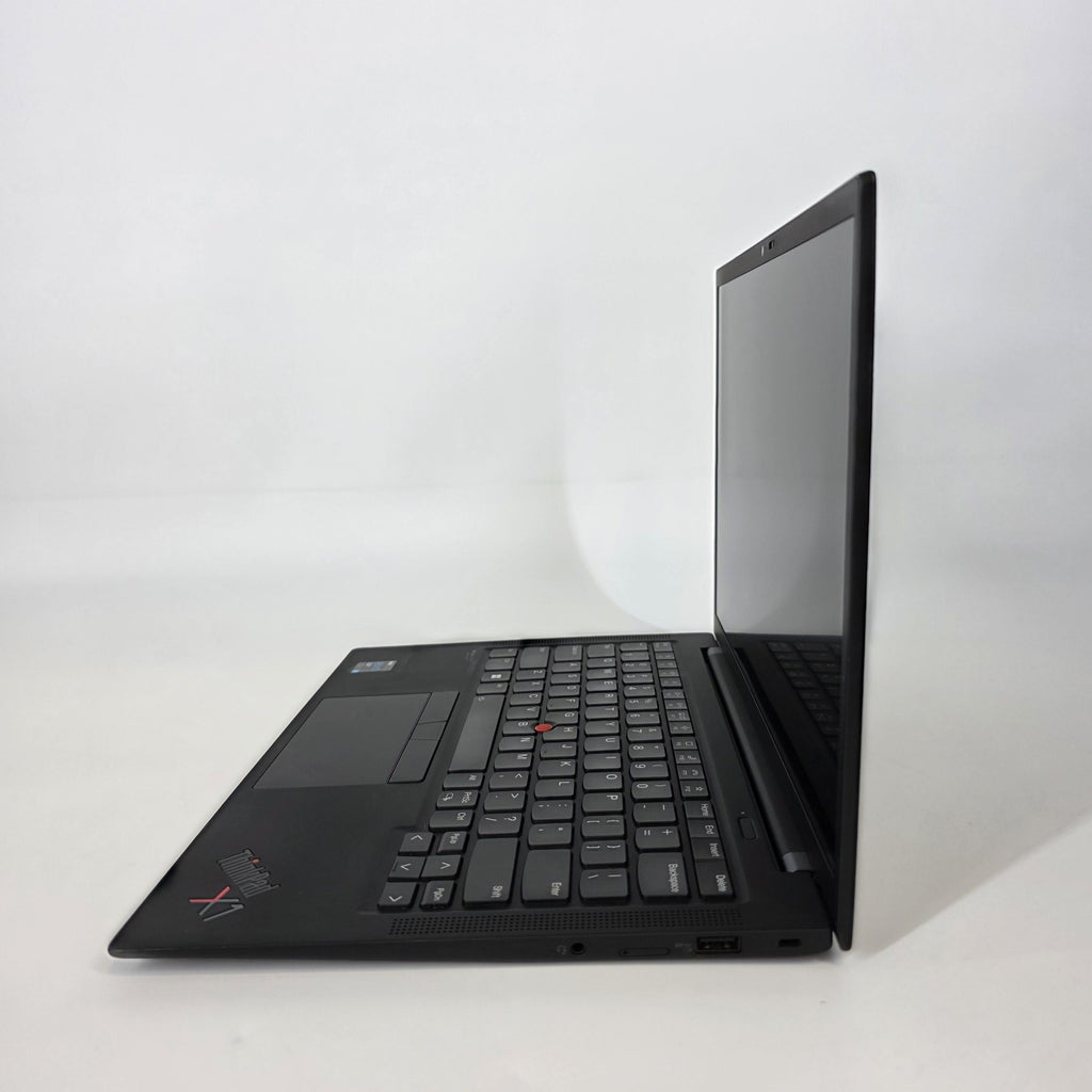 Lenovo ThinkPad X1 Carbon Gen 9 14 Black 2.8 GHz Intel Core i7 11th Gen. 16GB RAM 1TB Solid State Drive
