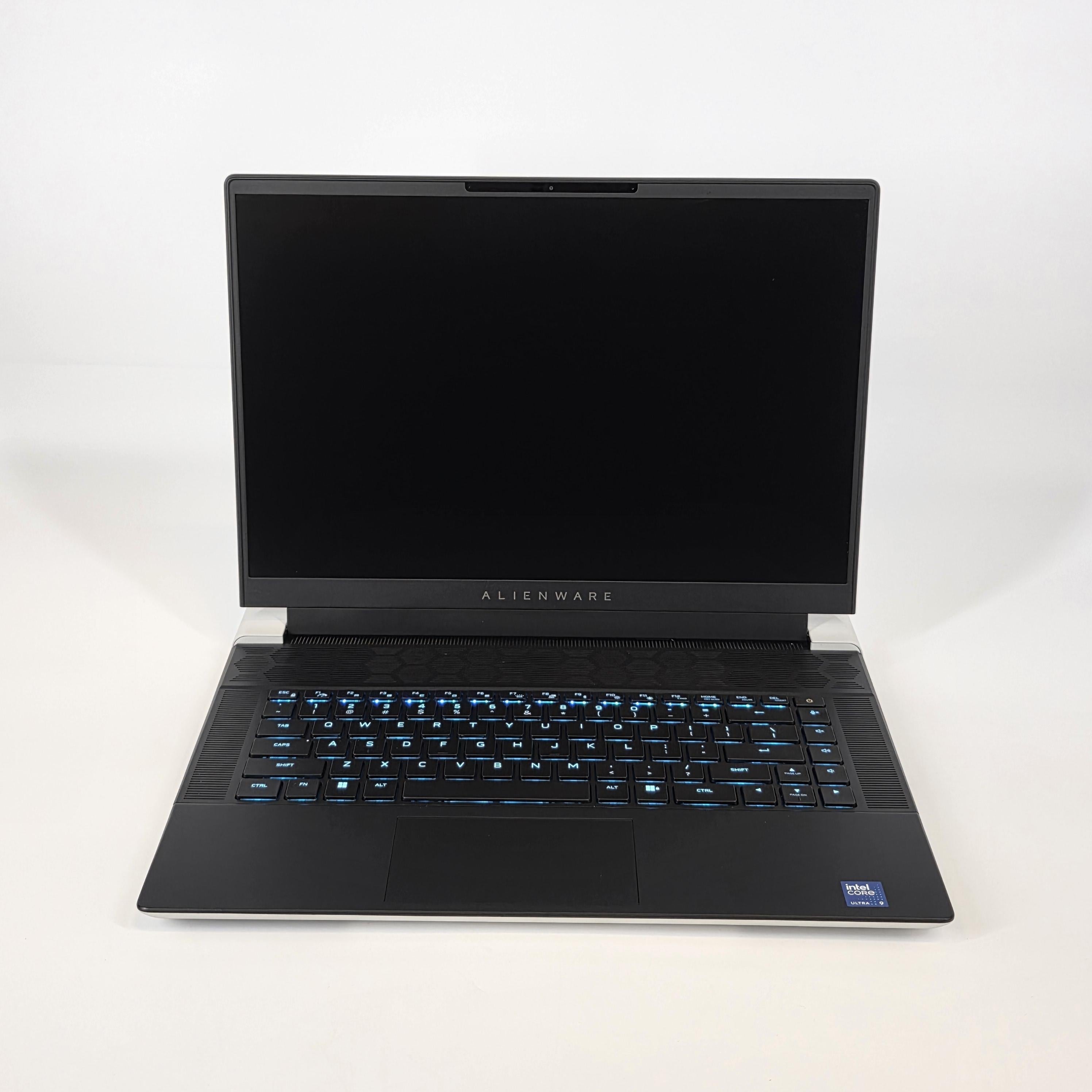 Dell Alienware X16 R2 Silver 2.3 GHz Intel Core Ultra 9 32GB RAM 1TB Solid State Drive NVIDIA GeForce RTX 4070 8 GB
