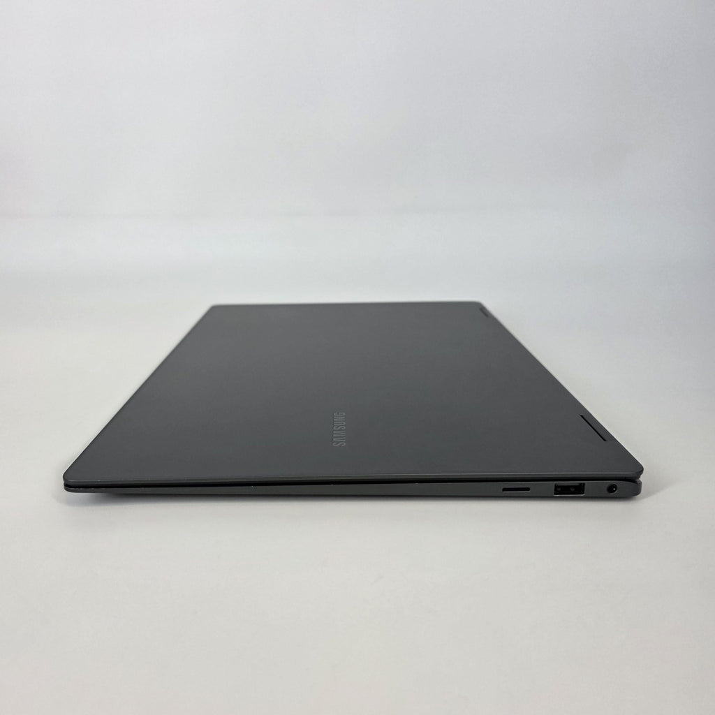 Samsung Galaxy Book3 Pro 360 16 Graphite 2.2 GHz Intel Core i7 13th Gen. 16GB RAM 1TB Solid State Drive