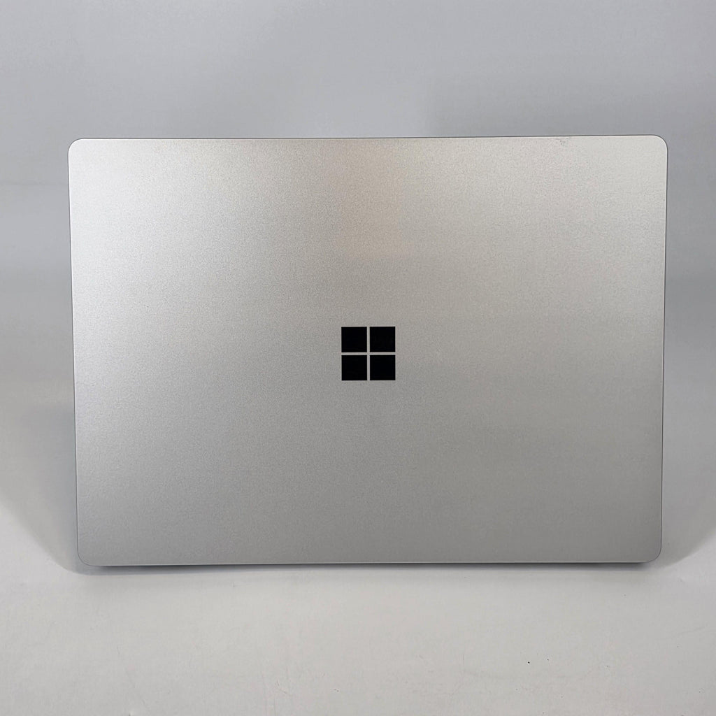 Microsoft Surface Laptop 5 13.5 Platinum 2.7 GHz Intel Core i7 12th Gen. 16GB RAM 256GB Solid State Drive