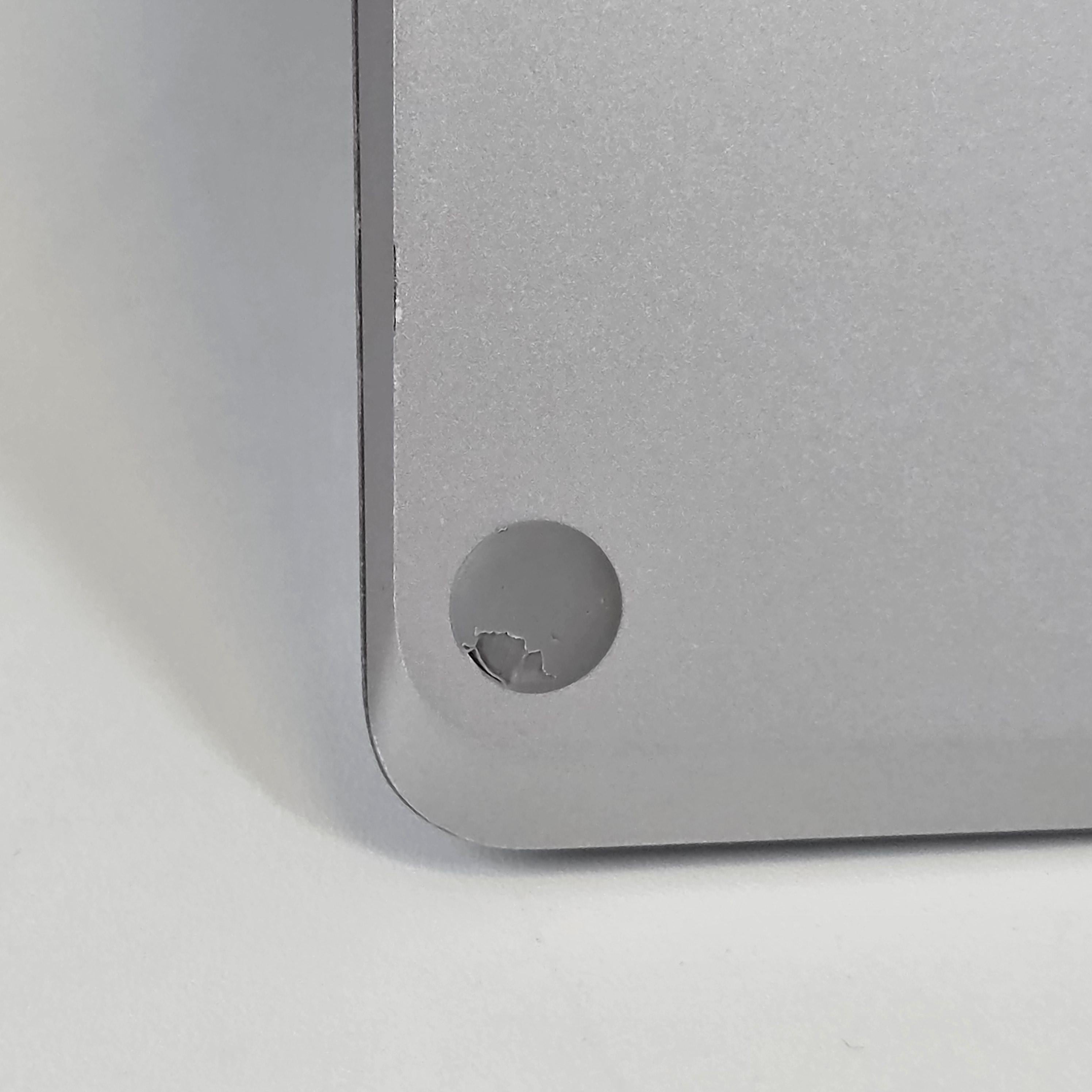 Microsoft Surface Laptop 5 13.5 Platinum 2.7 GHz Intel Core i7 12th Gen. 16GB RAM 256GB Solid State Drive