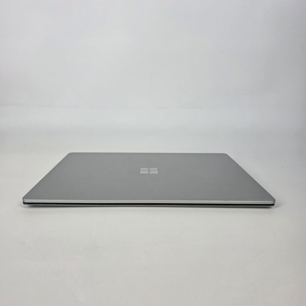 Microsoft Surface Laptop 5 13.5 Platinum 2.7 GHz Intel Core i7 12th Gen. 16GB RAM 256GB Solid State Drive