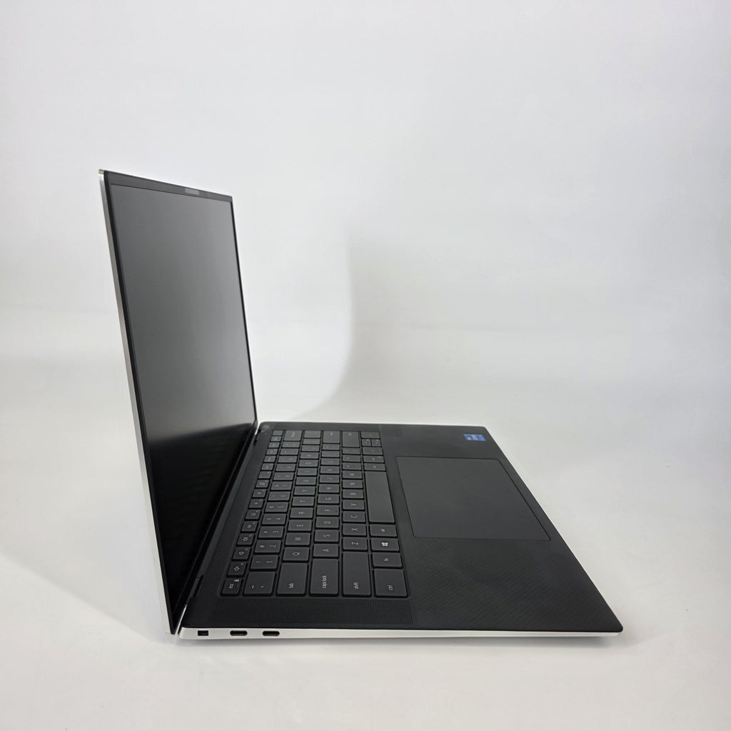 Dell XPS 15 9510 Silver 2.7 GHz Intel Core i5 11th Gen. 32GB RAM 512GB Solid State Drive