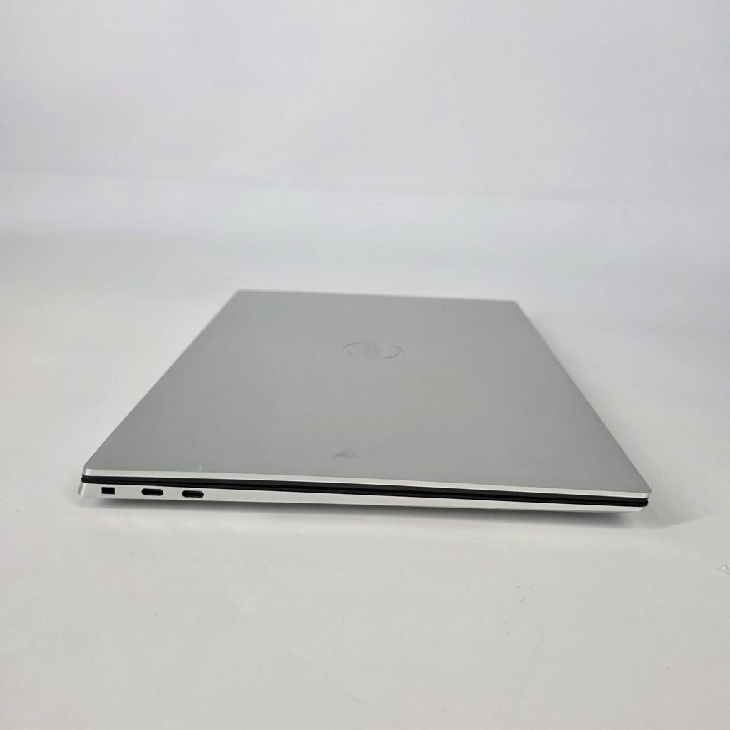 Dell XPS 15 9510 Silver 2.7 GHz Intel Core i5 11th Gen. 32GB RAM 512GB Solid State Drive