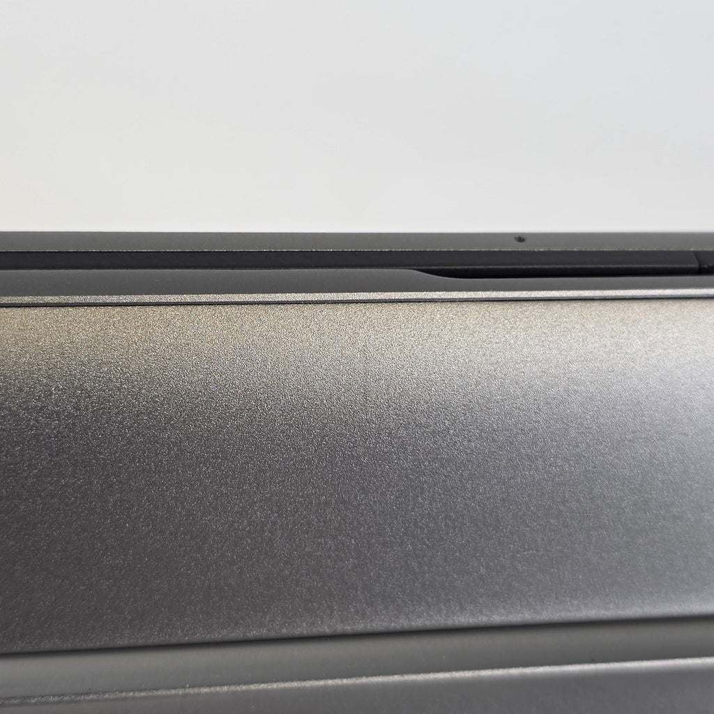 Dell Latitude 7450 14 Gray 2.1 GHz Intel Core Ultra 7 32GB RAM 512GB Solid State Drive