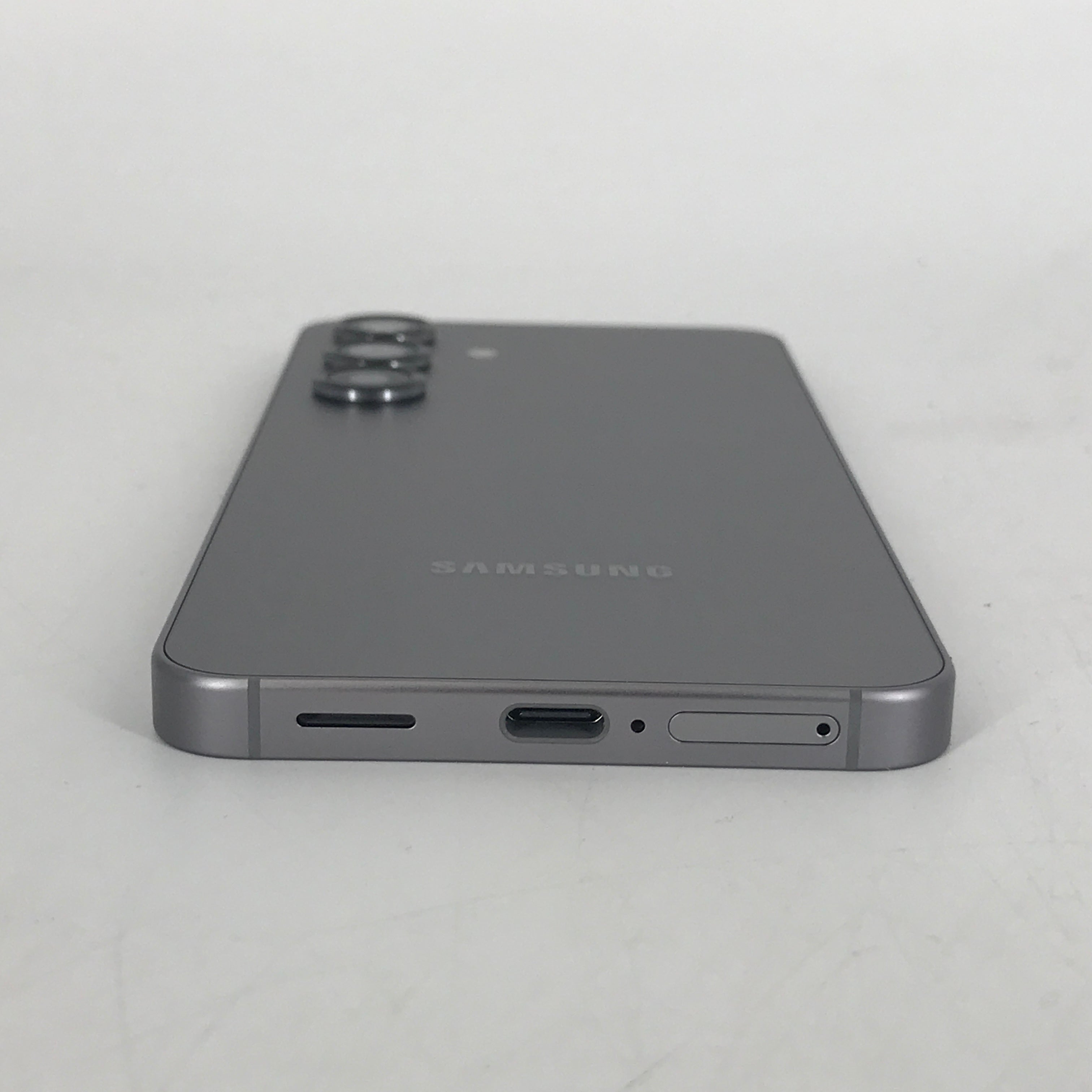 Samsung Galaxy S25 128GB Silver Shadow Unlocked Excellent Condition