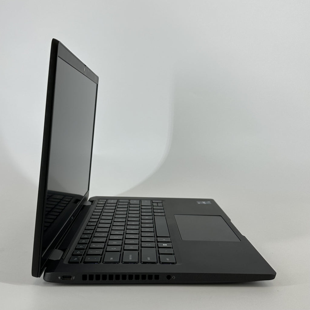 Dell Latitude 7430 14 Black 2.2 GHz Intel Core i7 12th Gen. 16GB RAM 512GB Solid State Drive