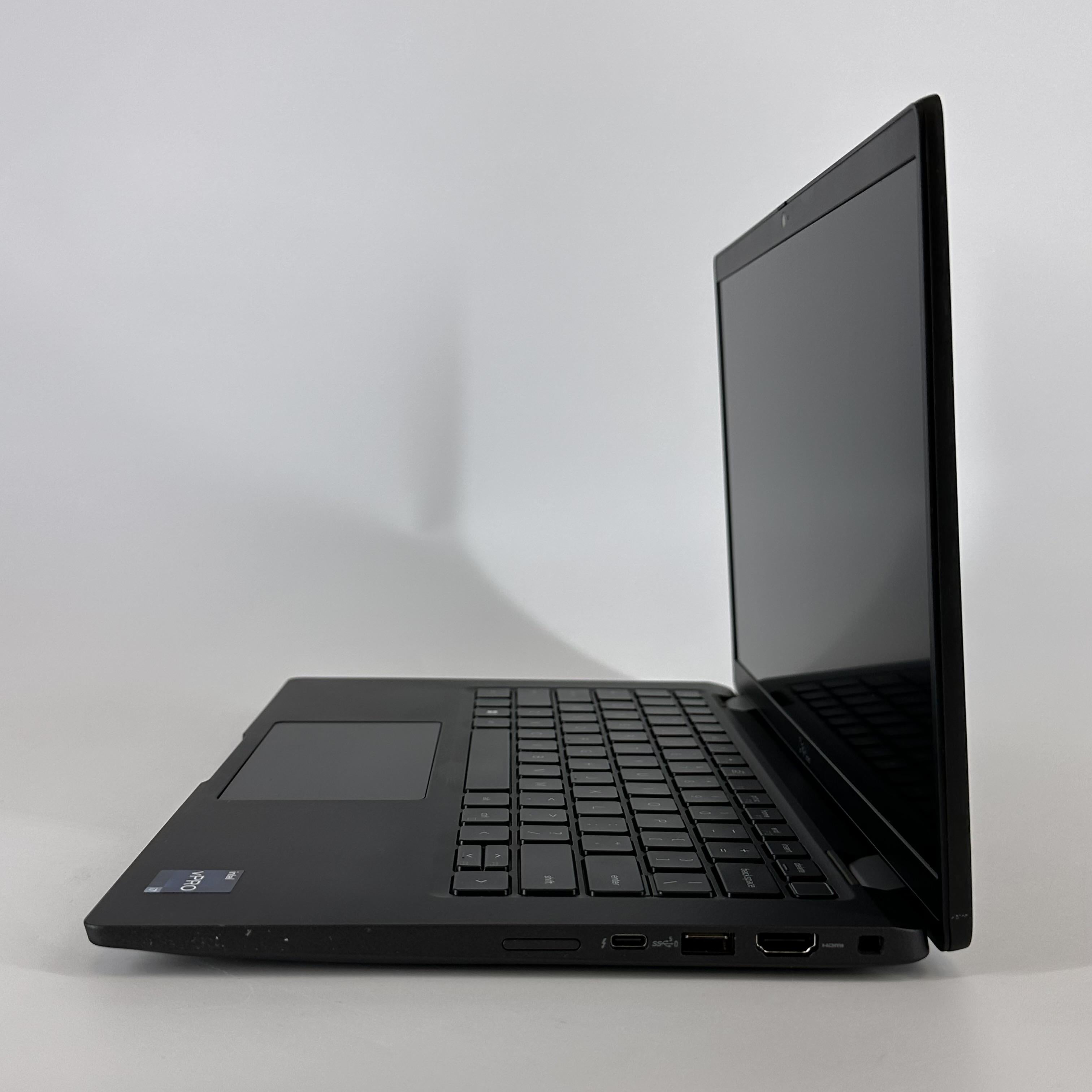 Dell Latitude 7430 14 Black 2.2 GHz Intel Core i7 12th Gen. 16GB RAM 512GB Solid State Drive