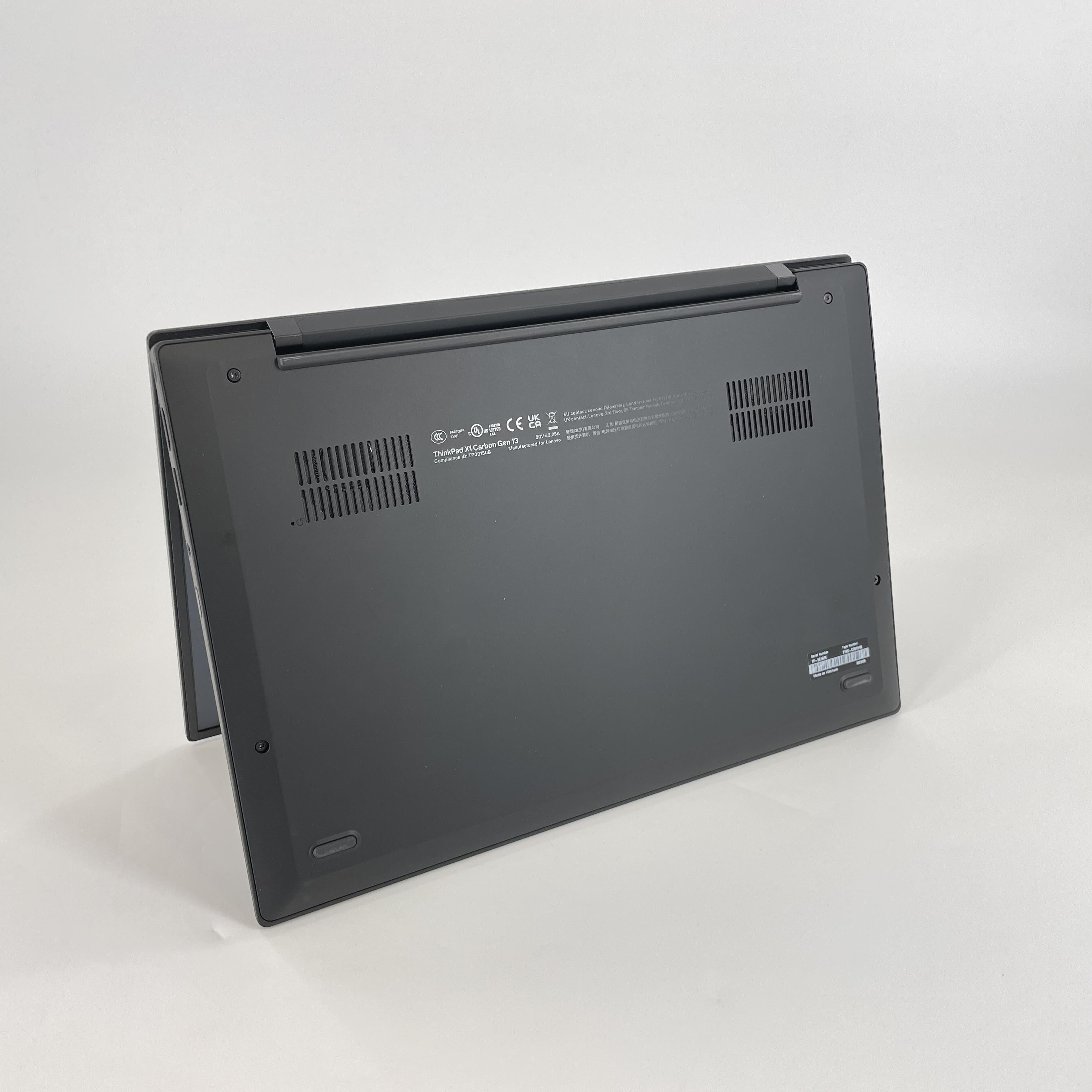Lenovo ThinkPad X1 Carbon Gen 13 14 Black 1.5 GHz Intel Core Ultra 5 Series 2 16GB RAM 512GB Solid State Drive