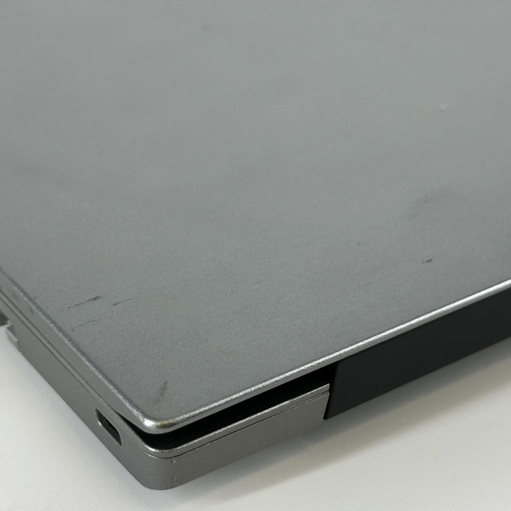 Lenovo ThinkPad E15 Gen 4 Silver 2.0 GHz AMD Ryzen 7 5825U 16GB RAM 1TB Solid State Drive