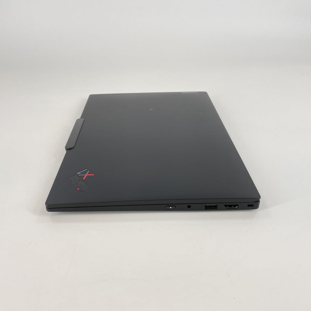 Lenovo ThinkPad X1 Carbon Gen 13 14 Black 1.5 GHz Intel Core Ultra 5 Series 2 16GB RAM 512GB Solid State Drive