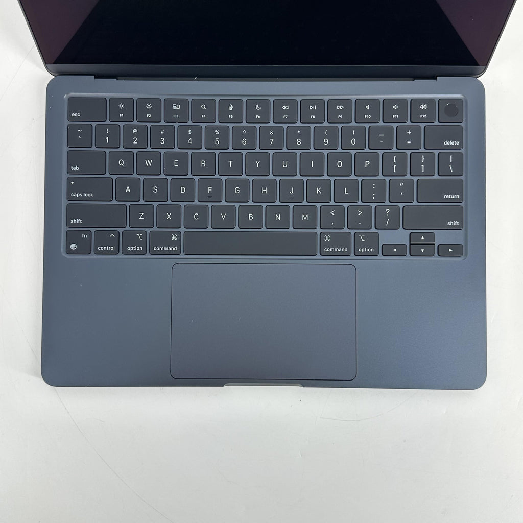MacBook Air 13 2022 Blue 3.49 GHz M2 8-Core CPU 8GB Unified Memory 256GB Solid State Drive 8-Core GPU