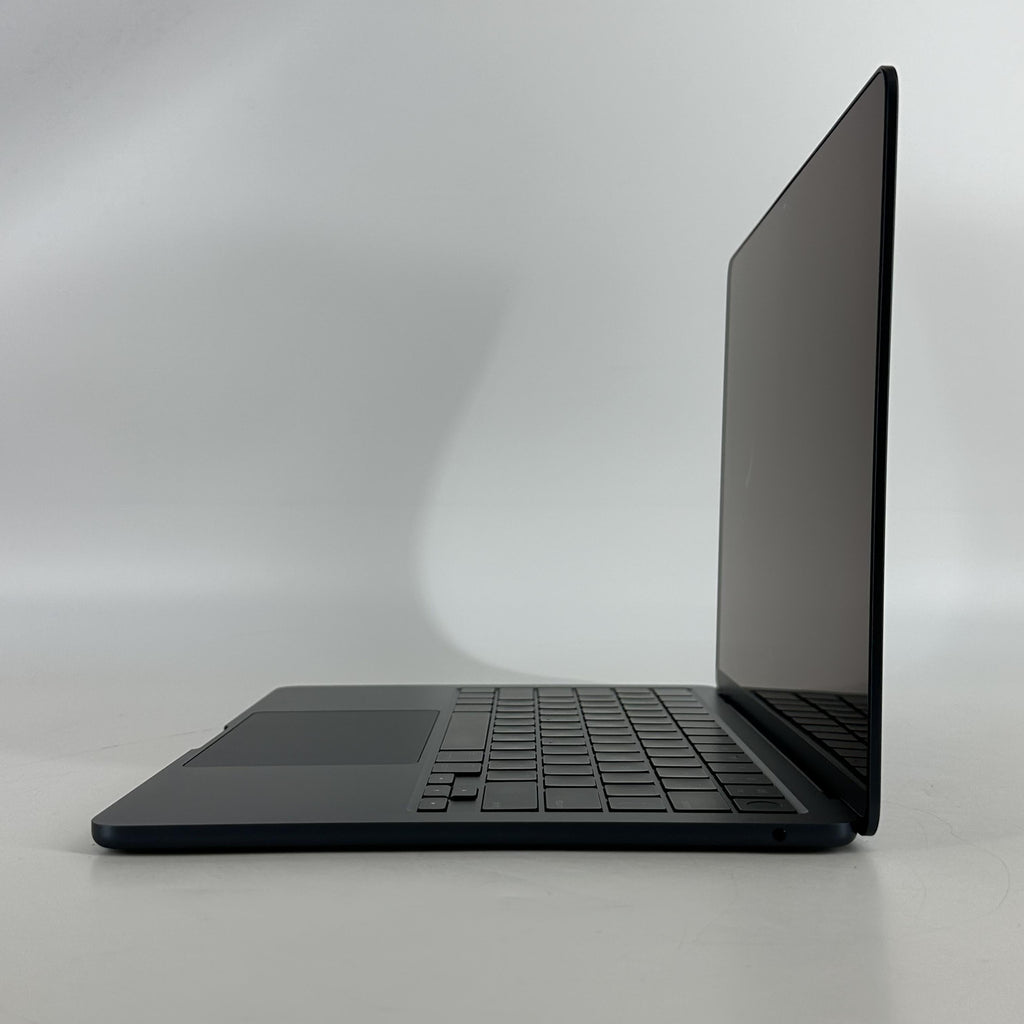 MacBook Air 13 2022 Blue 3.49 GHz M2 8-Core CPU 8GB Unified Memory 256GB Solid State Drive 8-Core GPU