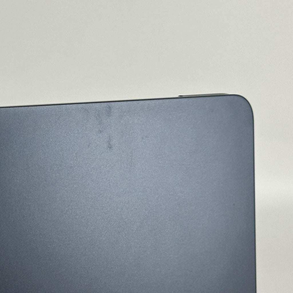 MacBook Air 13 2022 Blue 3.49 GHz M2 8-Core CPU 8GB Unified Memory 256GB Solid State Drive 8-Core GPU