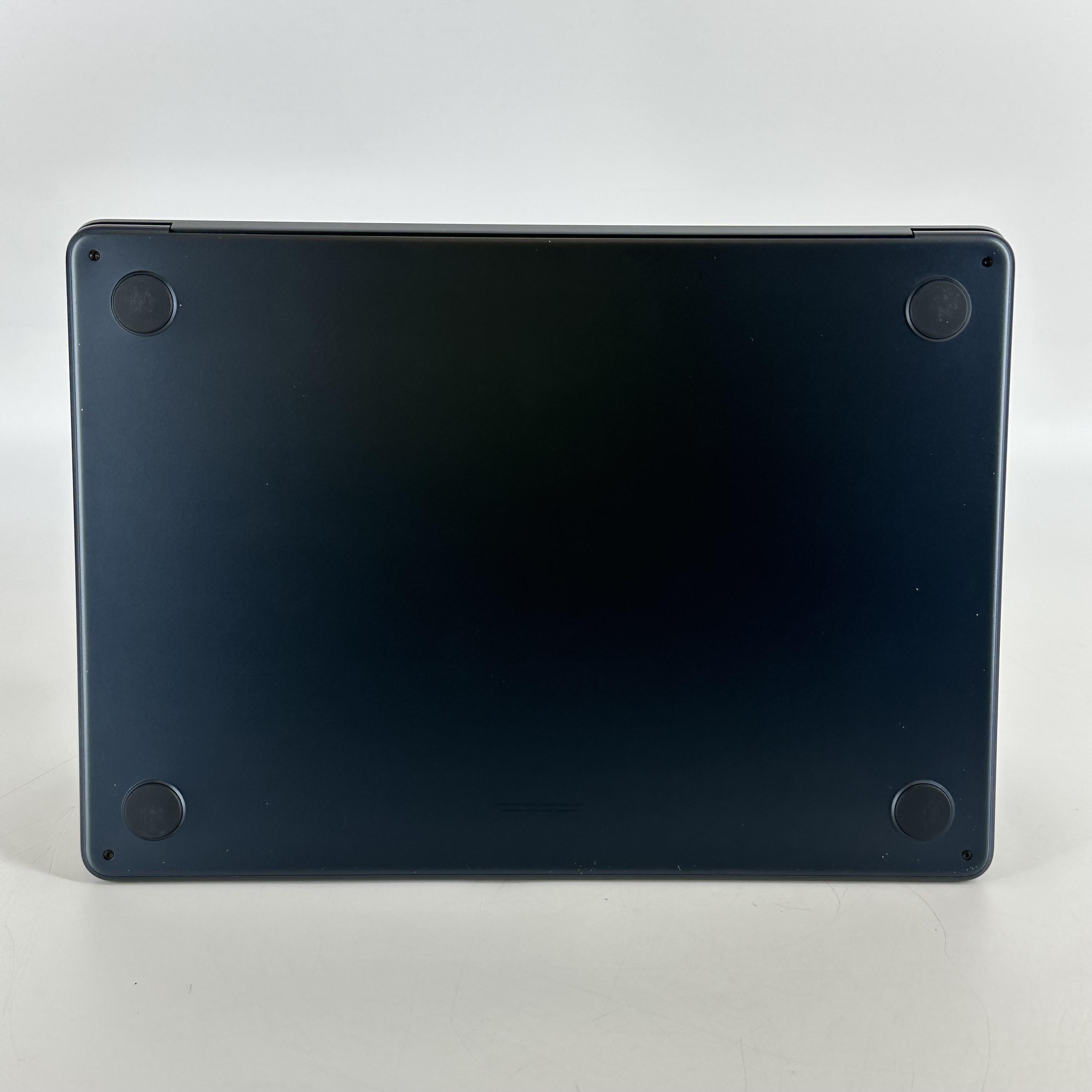 MacBook Air 13 2022 Blue 3.49 GHz M2 8-Core CPU 8GB Unified Memory 256GB Solid State Drive 8-Core GPU