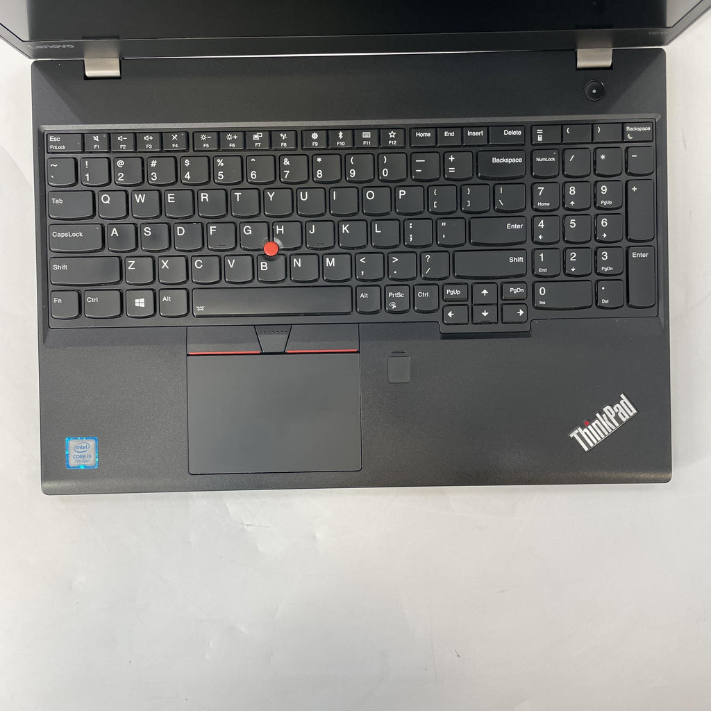 Lenovo ThinkPad T570 15.6 Black 2.5 GHz Intel Core i5 7th Gen. 16GB RAM 250GB Solid State Drive
